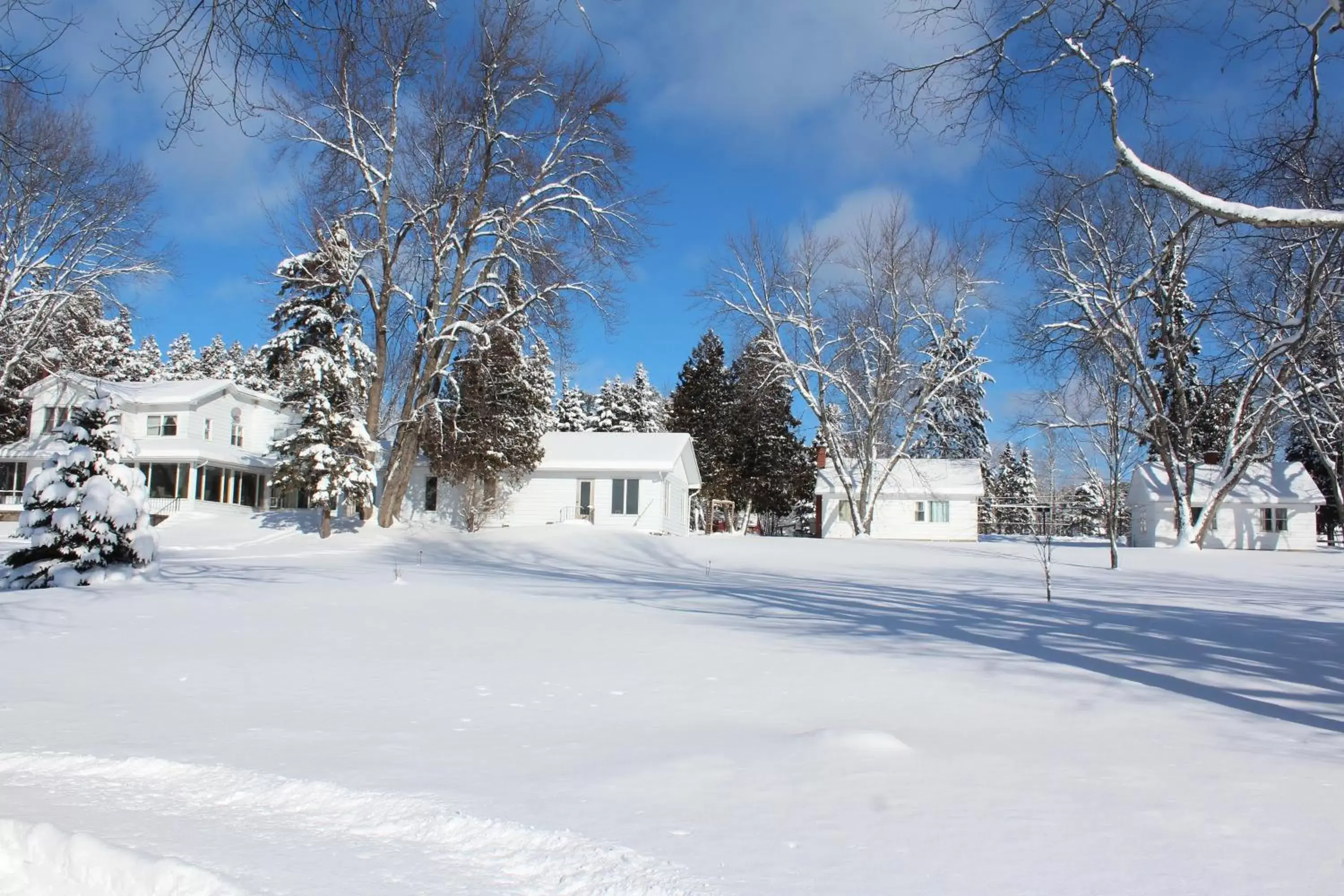 Winter in Tally Ho Inn