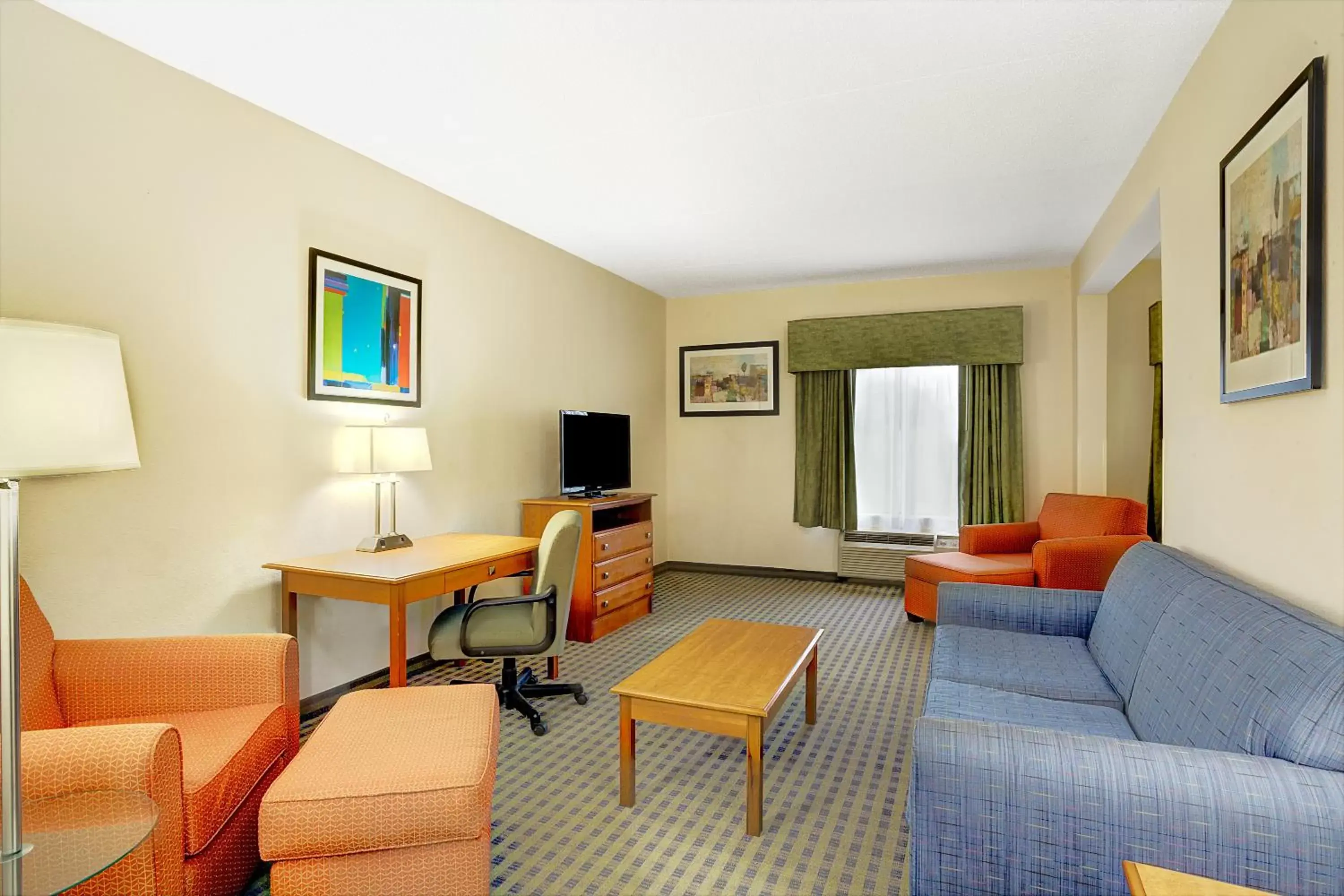 Deluxe King Studio Suite - Non-Smoking in Wingate by Wyndham Atlanta Fairburn Deluxe King Studio Suite - Non-Smoking in Wingate by Wyndham Atlanta Fairburn