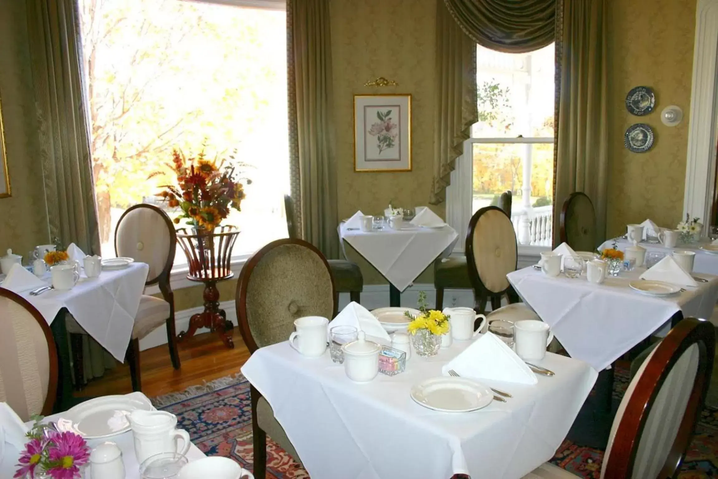 Restaurant/Places to Eat in Glynn House Inn