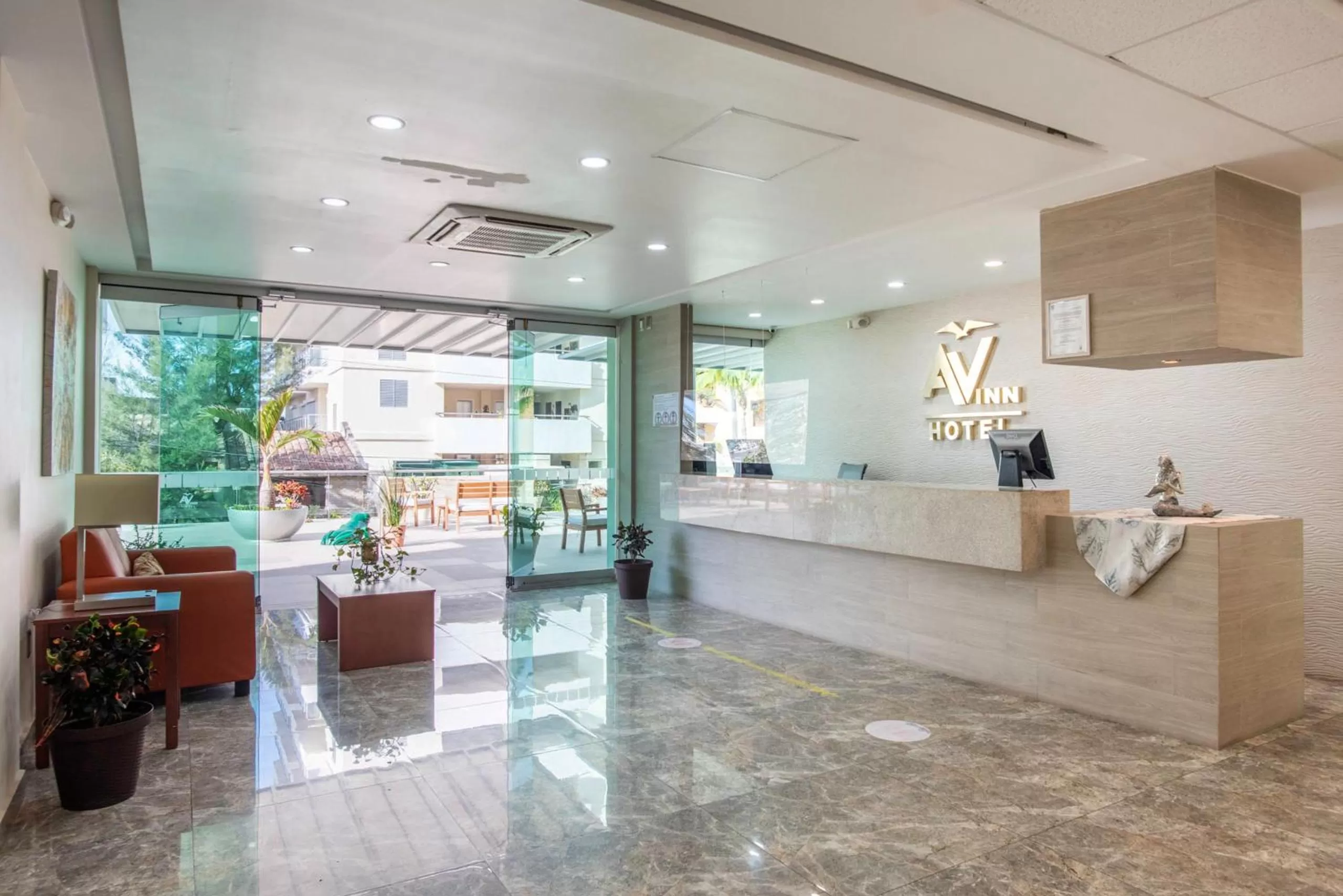 Lobby or reception in Hotel Ave Inn