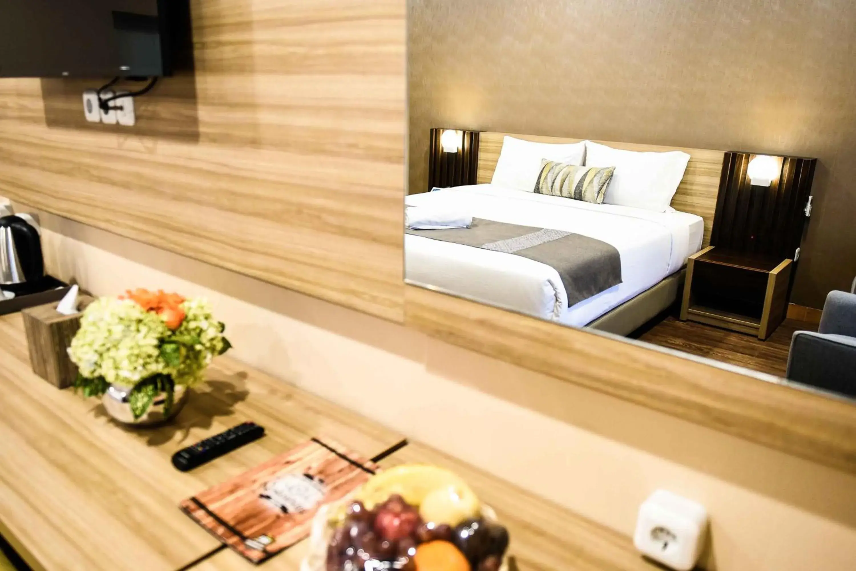 Coffee/tea facilities, Bed in JSI Resort Coffee/tea facilities, Bed in JSI Resort