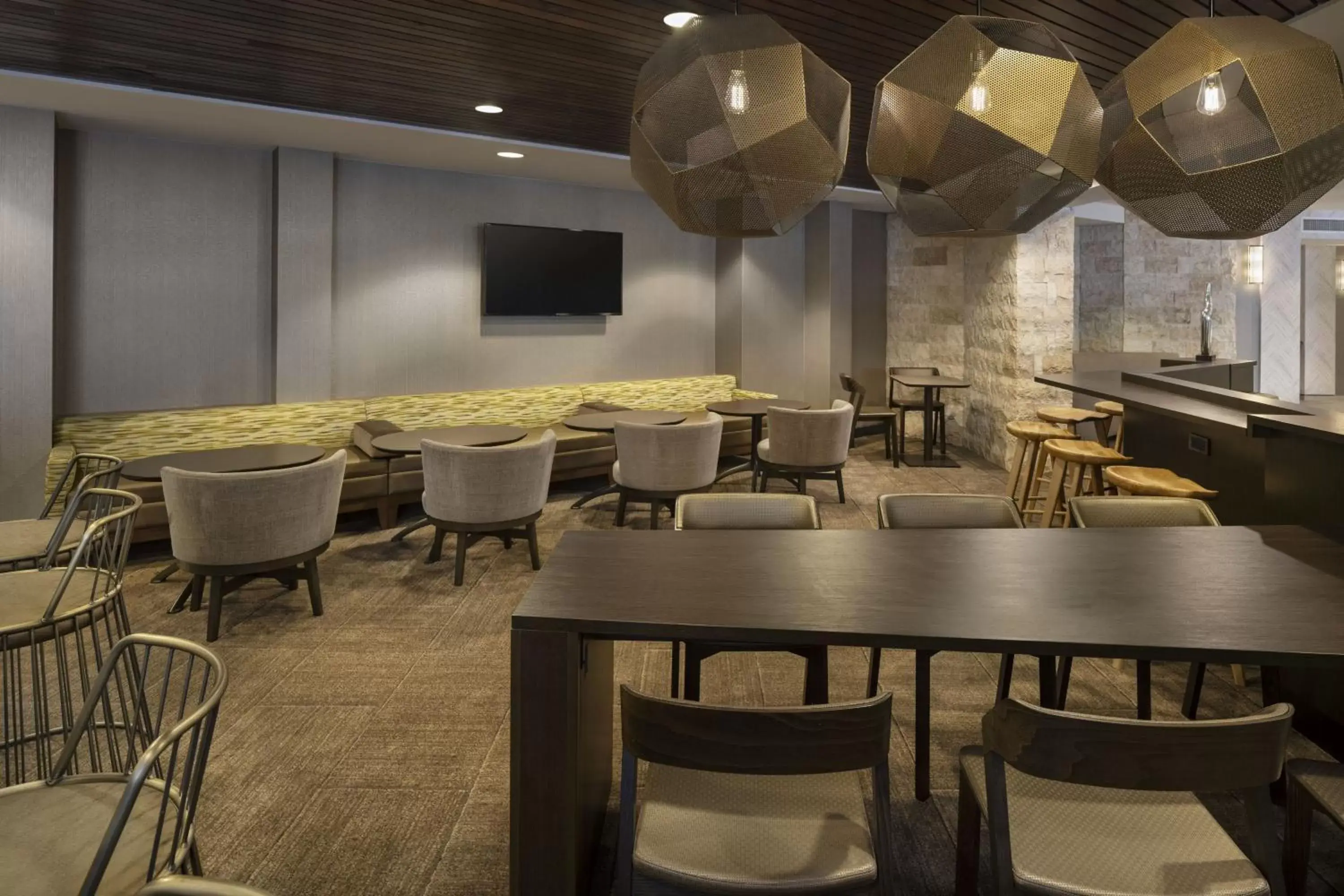 Lobby or reception, Restaurant/Places to Eat in SpringHill Suites Fort Worth University