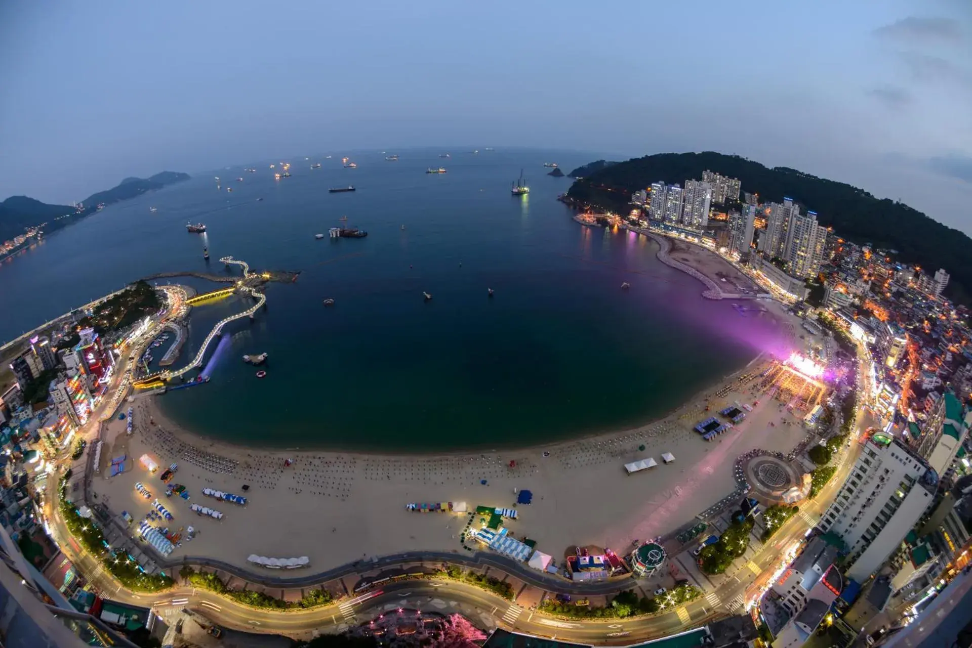 Night, Bird's-eye View in Grab The Ocean Songdo