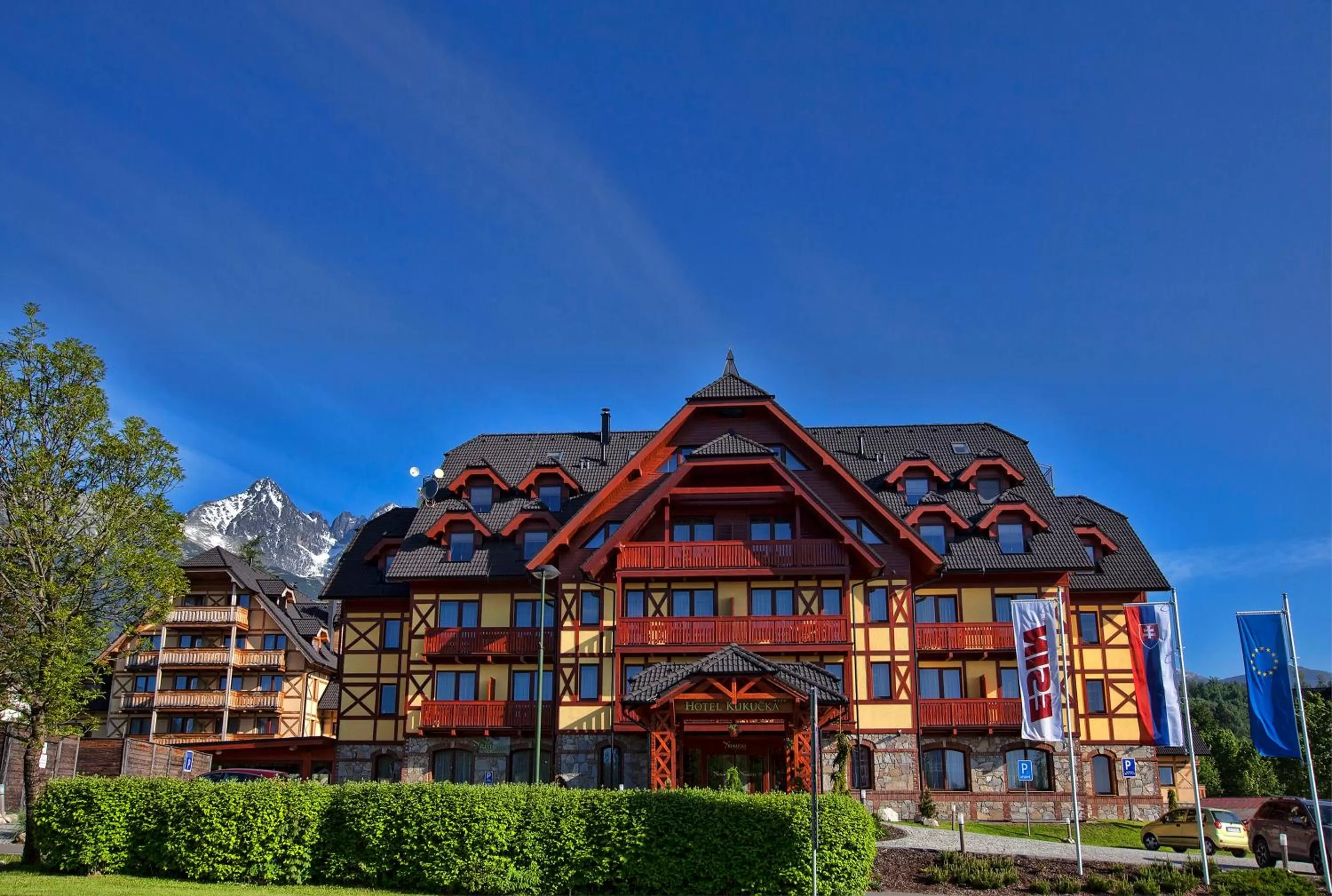 Facade/entrance in APLEND Hotel Kukučka