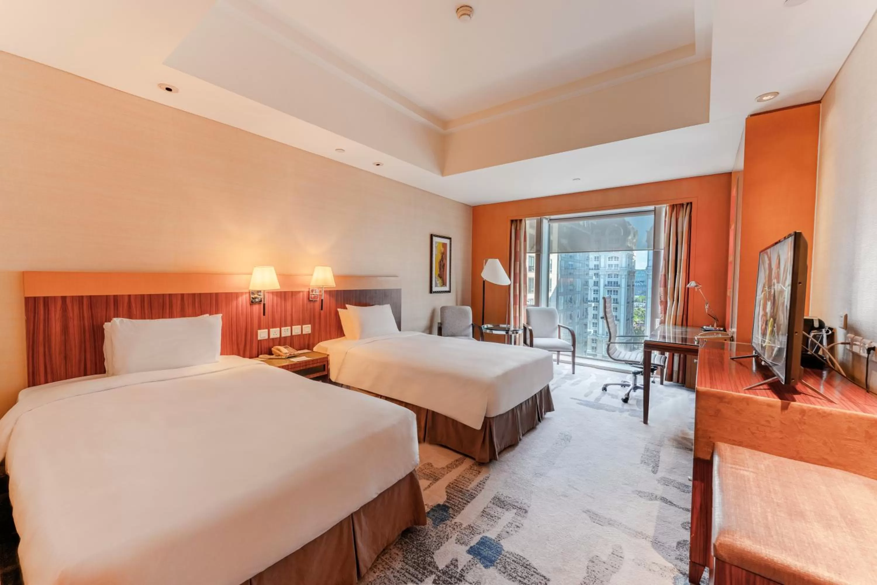 Photo of the whole room, Bed in Park Plaza Beijing Wangfujing