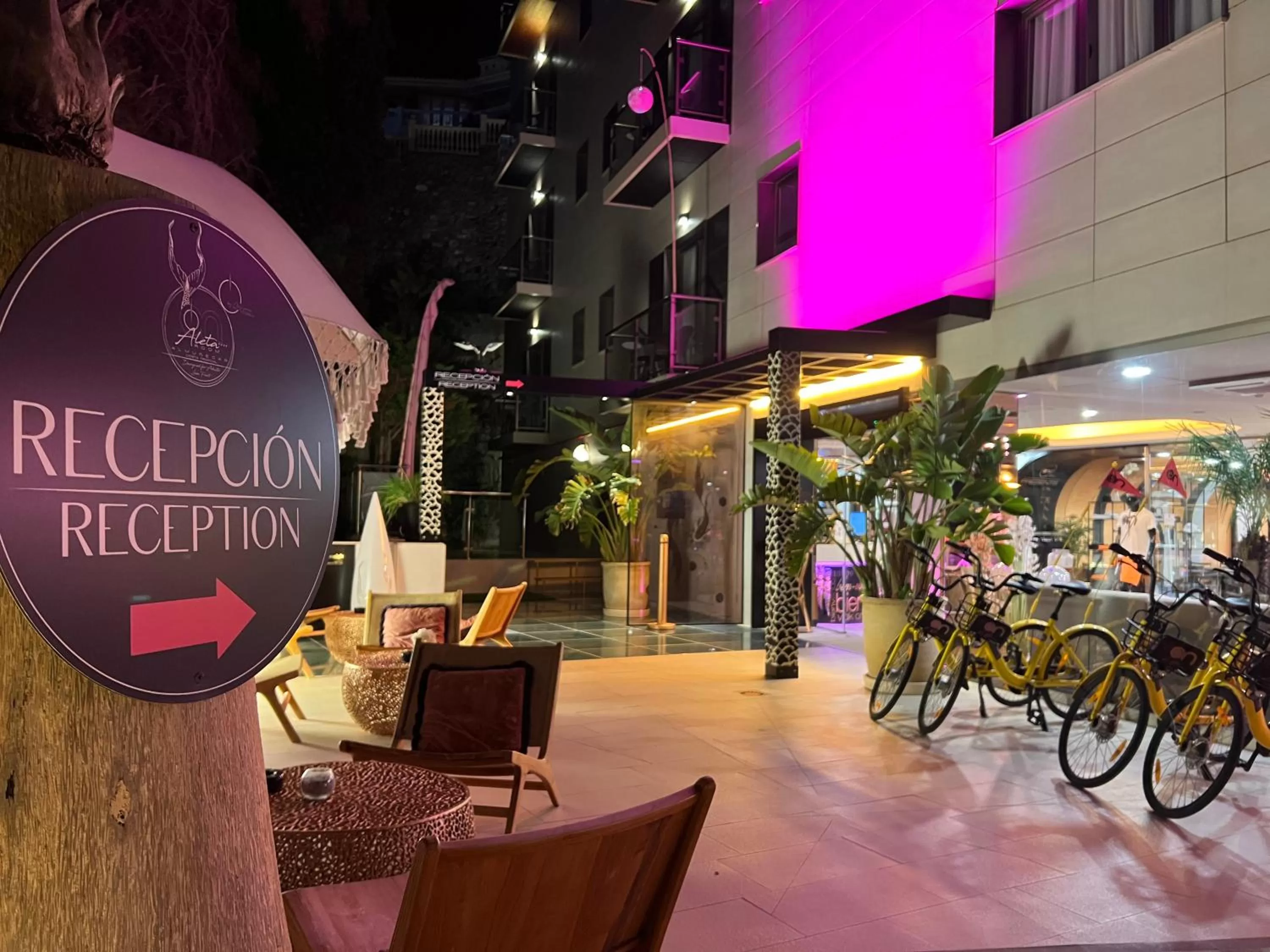 Property building in ON ALETA ROOM designed for adults