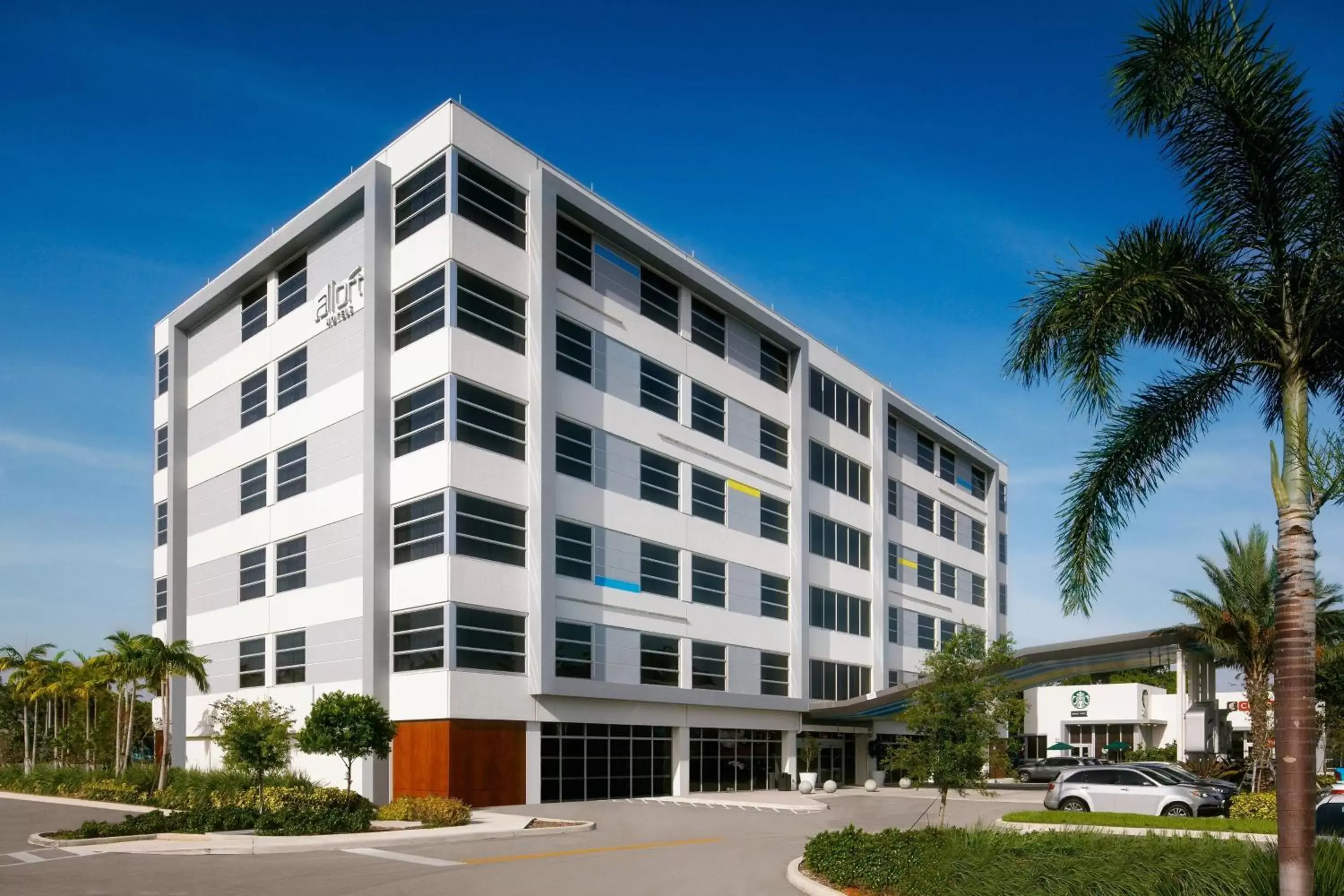 Property Building in Aloft Miami Airport