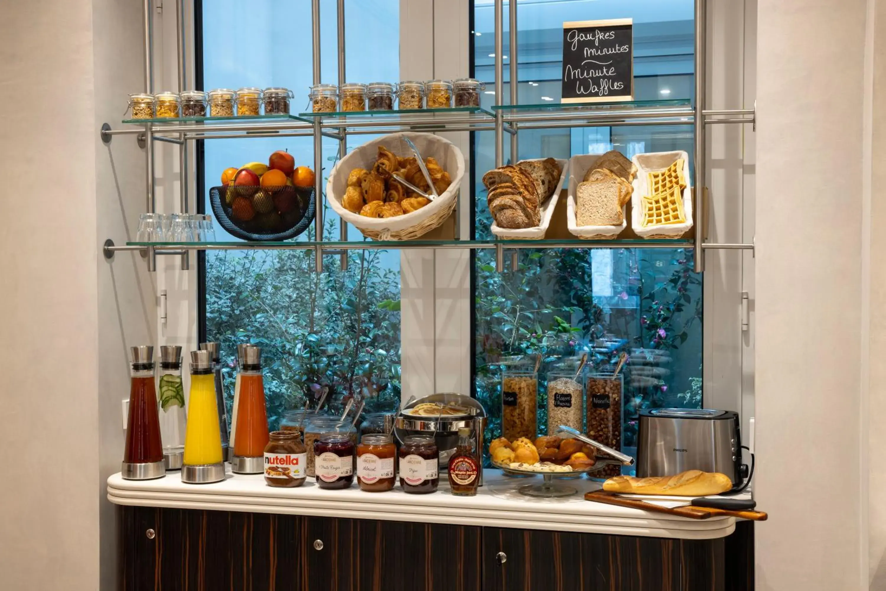 Buffet breakfast, Food in Hotel des Carmes by Malone
