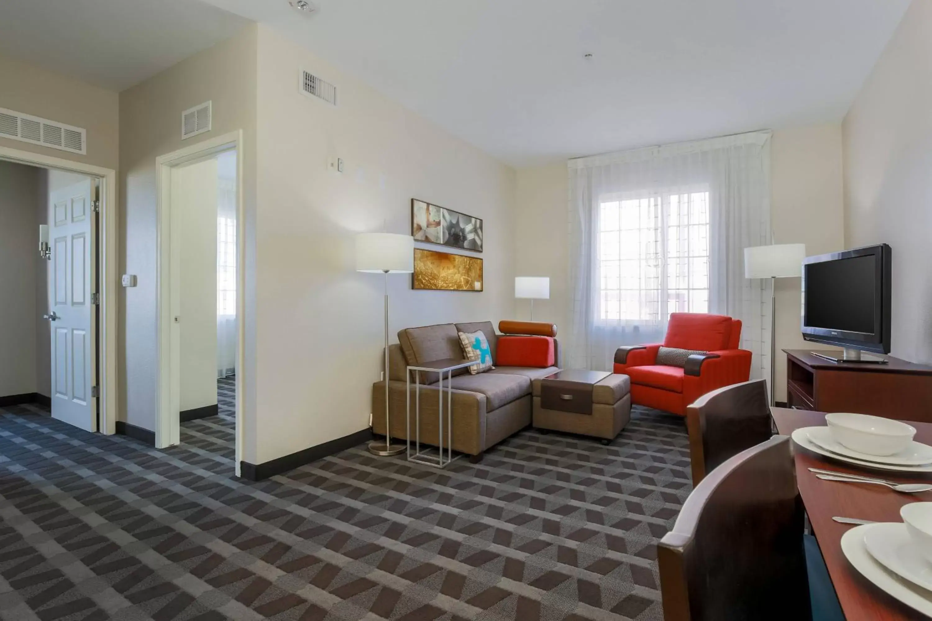 Living room, TV/Entertainment Center in TownePlace Suites El Centro