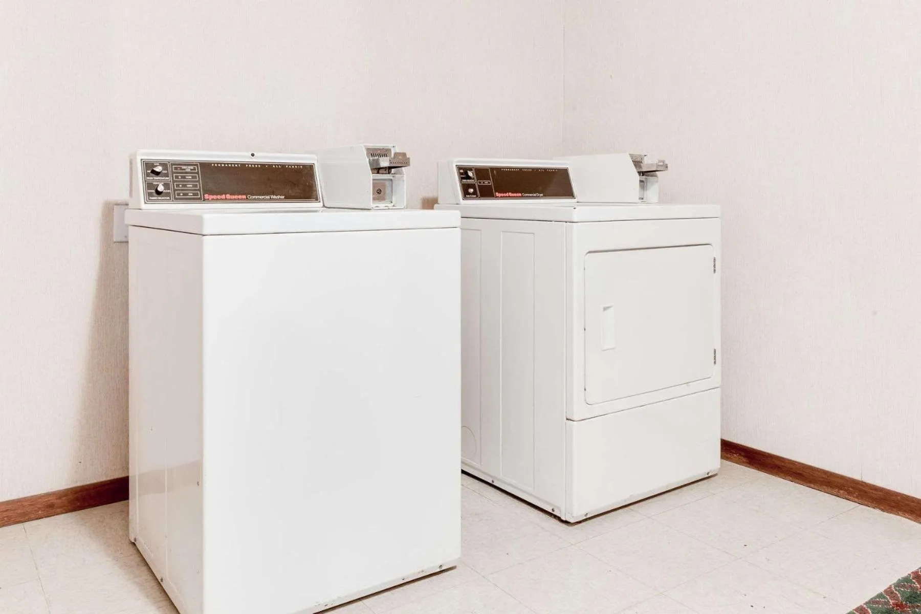 Other in Super 8 by Wyndham Springfield-Battlefield