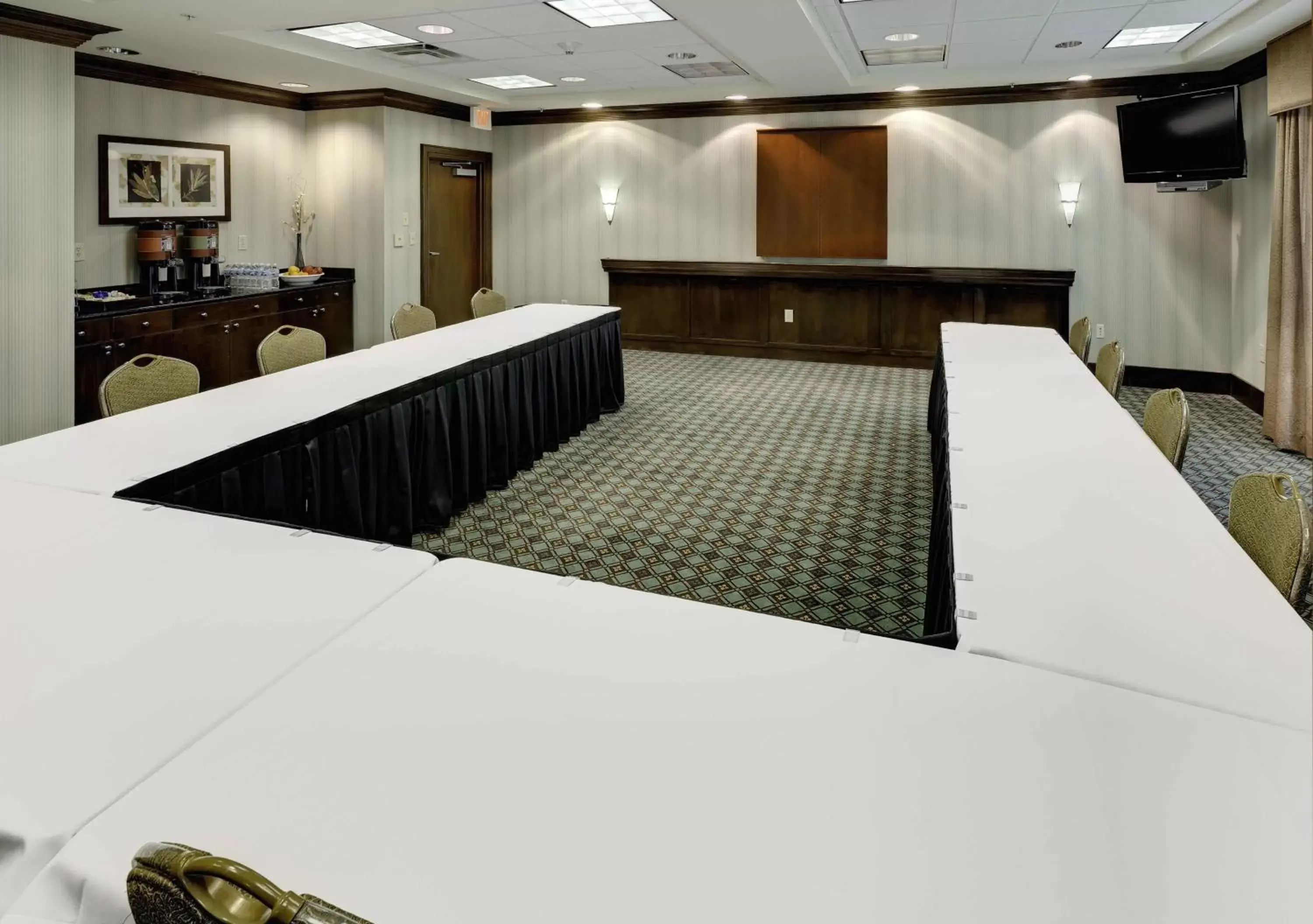 Meeting/conference room in Hampton Inn & Suites Columbus Polaris