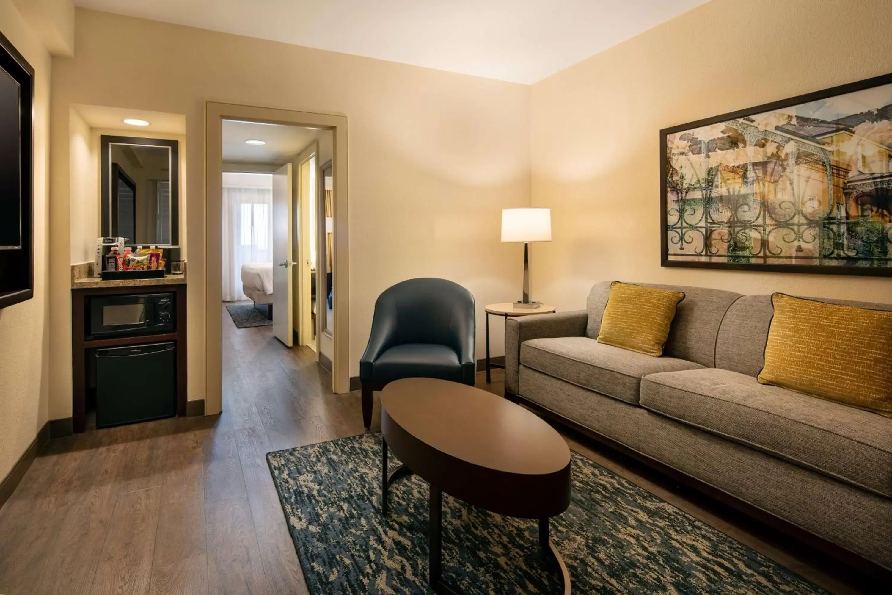 Bedroom, Seating Area in Embassy Suites by Hilton New Orleans Convention Center