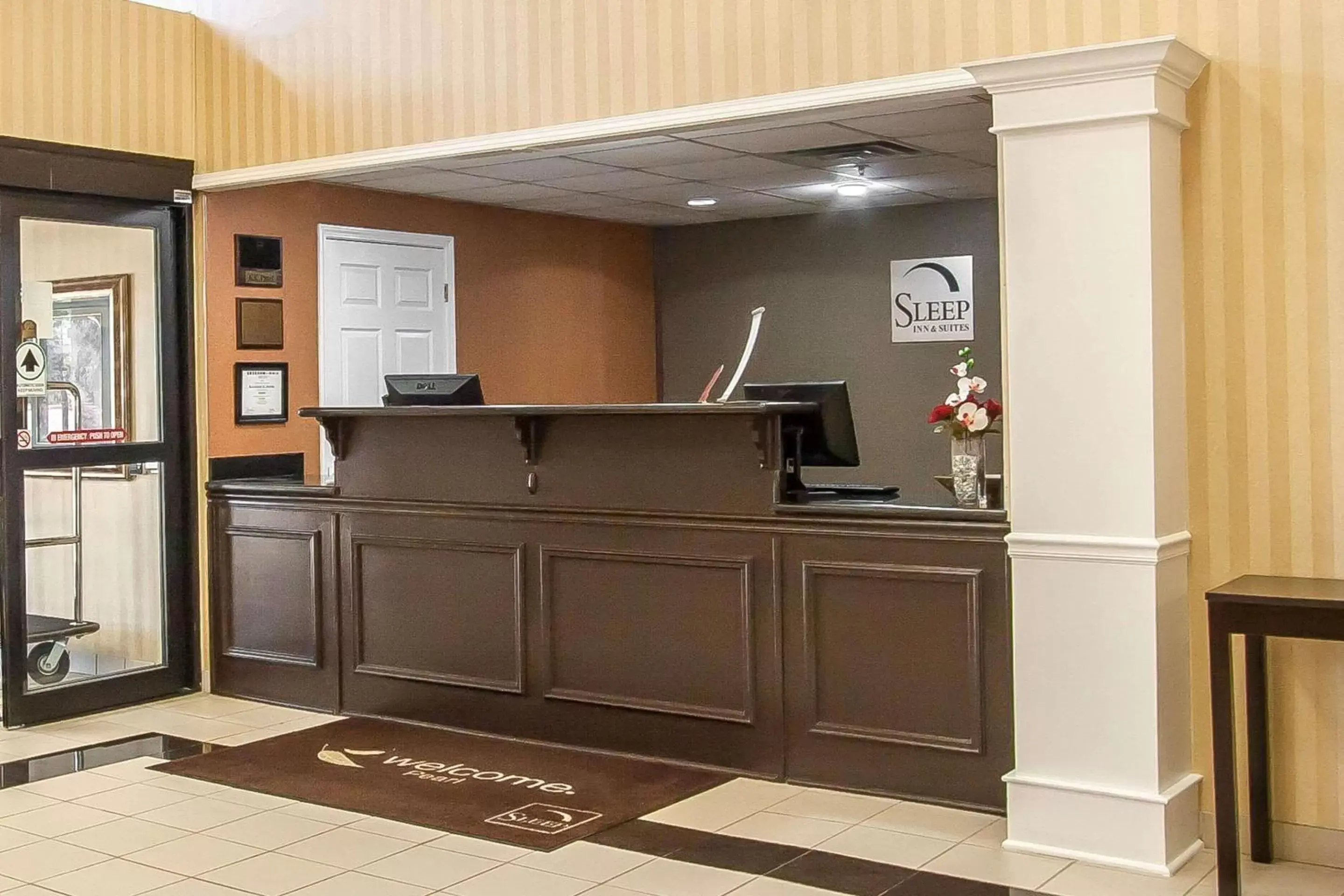 Lobby or reception, Lobby/Reception in Sleep Inn & Suites Airport Pearl