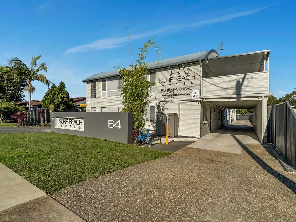 Property Building in Surf Beach Motel Port