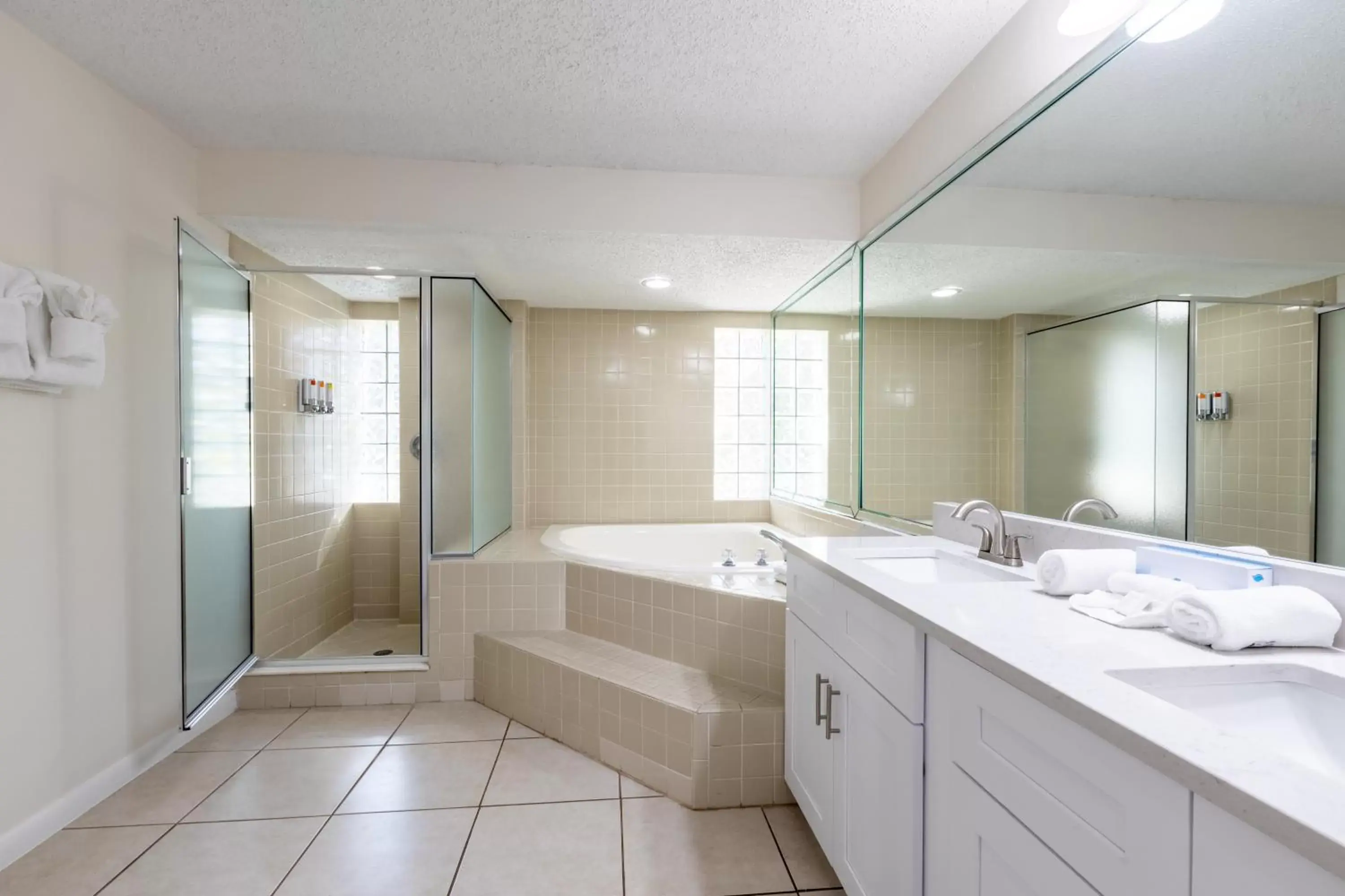 Bathroom in Legacy Vacation Resorts - Palm Coast