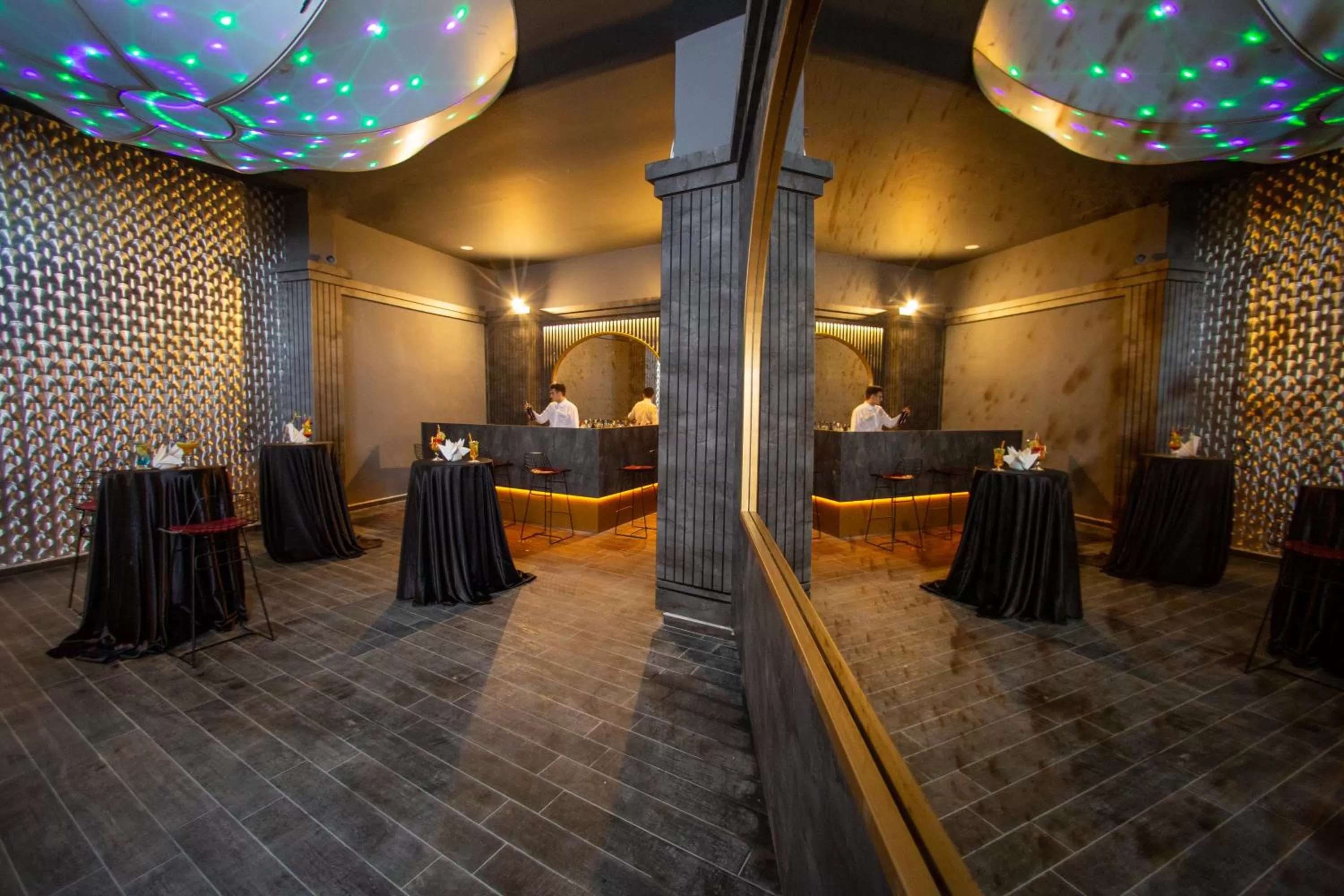 Nightclub / DJ in Pırıl Hotel Thermal&Beauty SPA