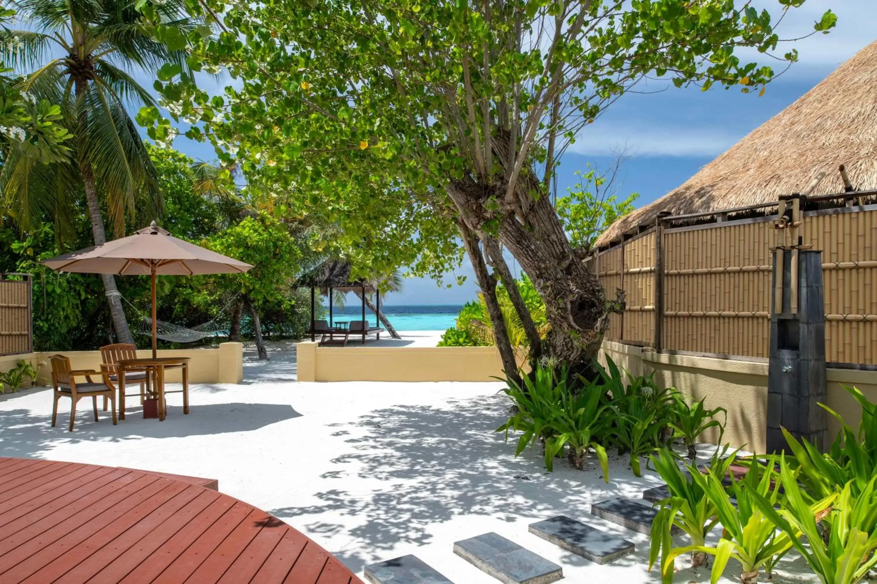 View (from property/room), Swimming Pool in Banyan Tree Vabbinfaru