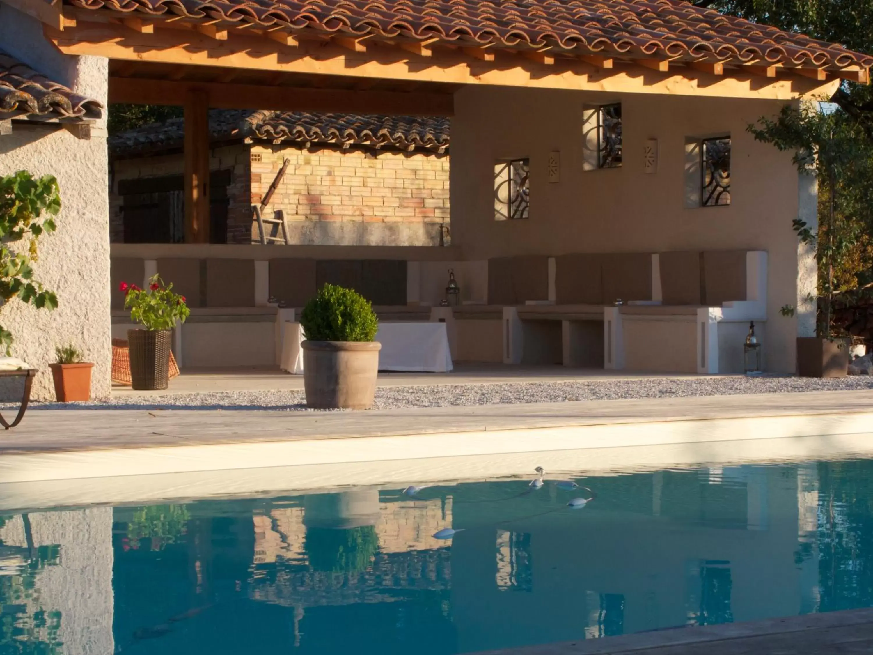 Balcony/Terrace, Swimming Pool in La Fréjade