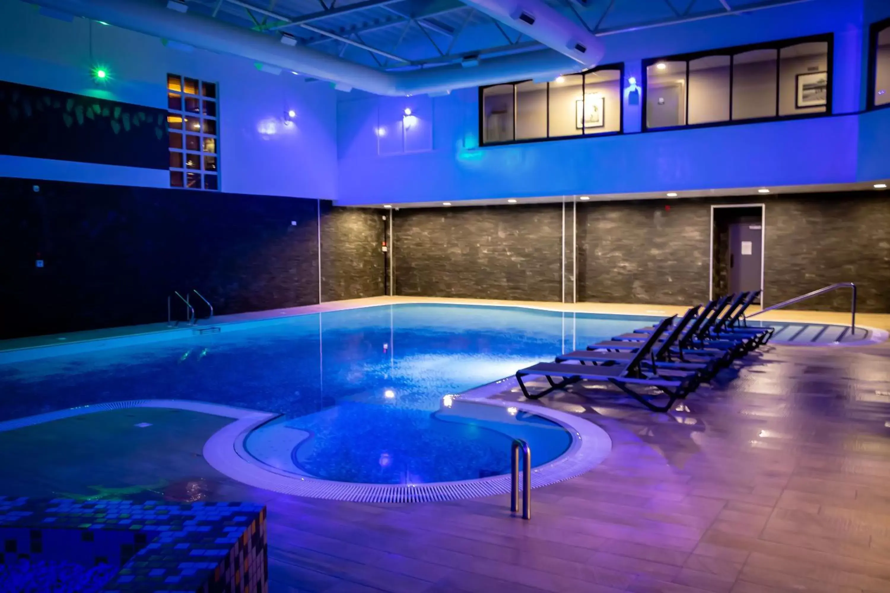 Swimming pool in Village Hotel Blackpool Swimming pool in Village Hotel Blackpool