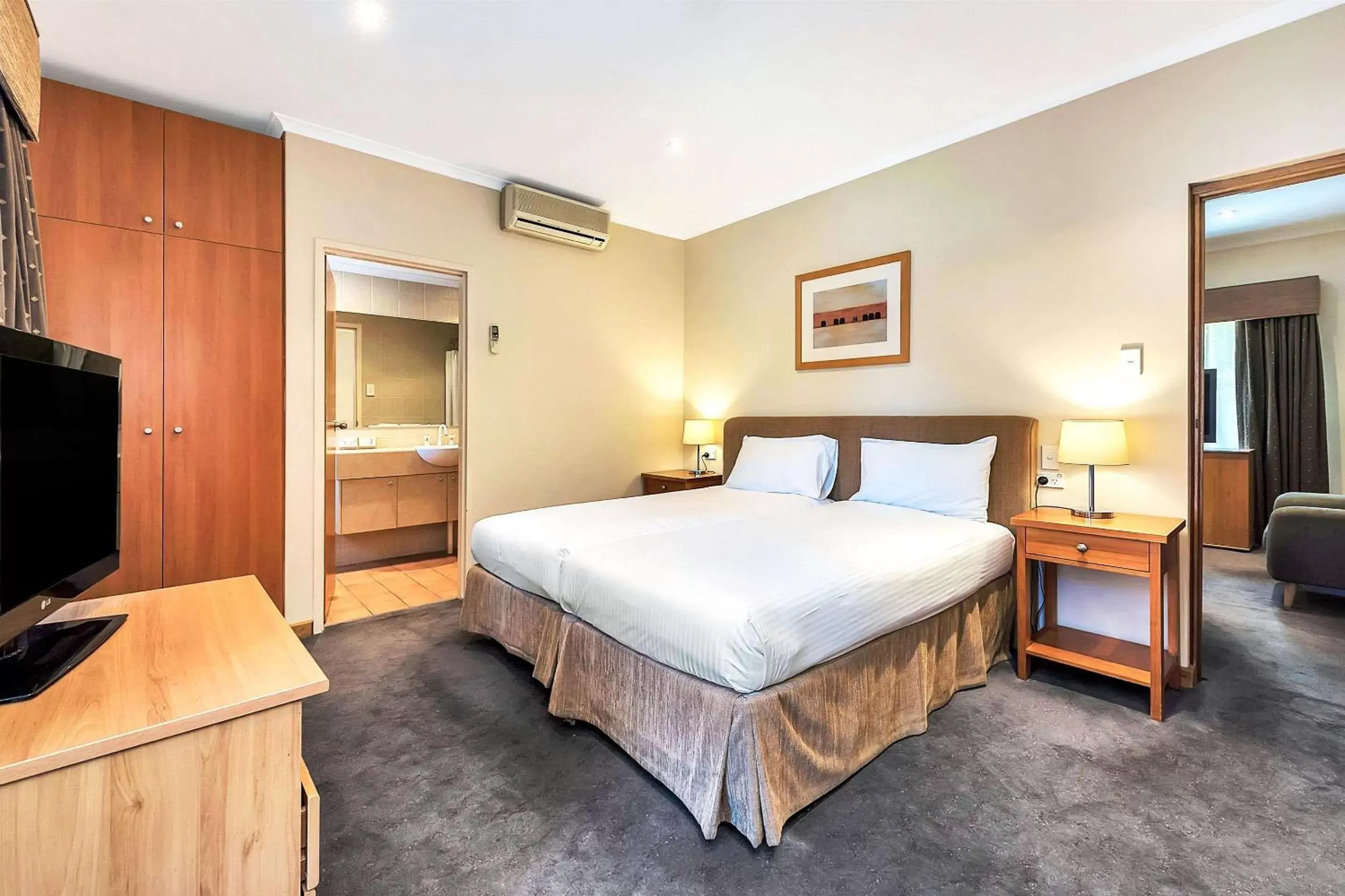 Bedroom, Bed in Comfort Inn & Suites Sombrero Bedroom, Bed in Comfort Inn & Suites Sombrero