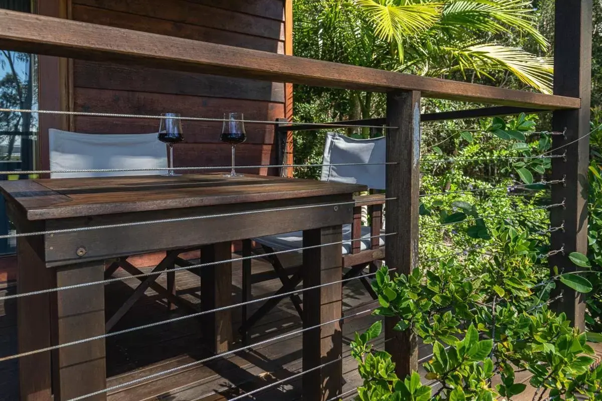 BBQ Facilities in Lake Weyba Cottages Noosa