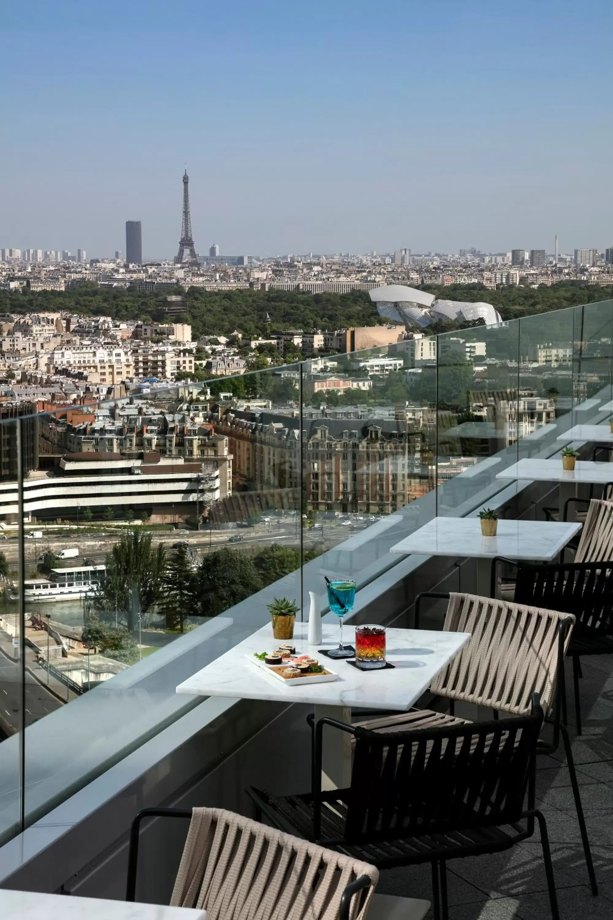 Balcony/Terrace in Melia Paris La Defense
