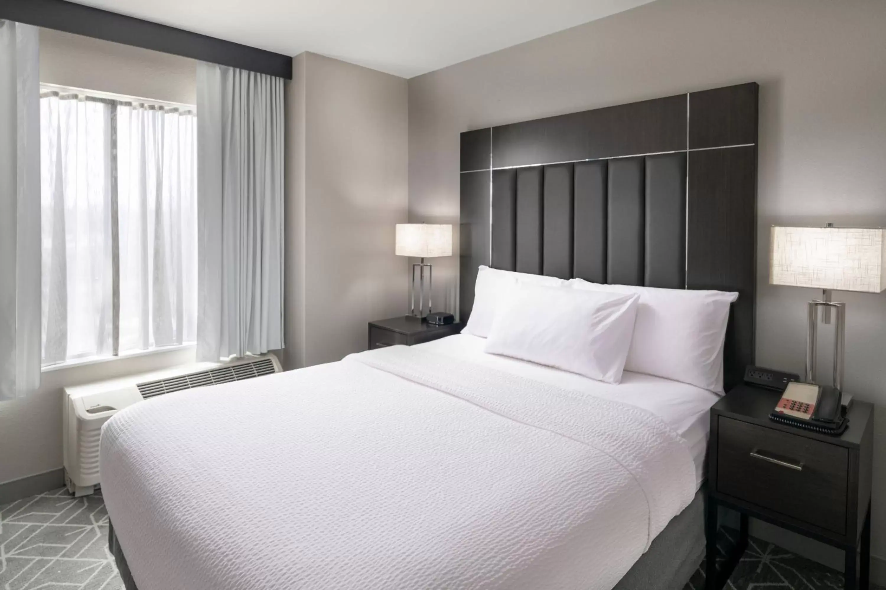 Bedroom, Bed in TownePlace Suites by Marriott Providence North Kingstown