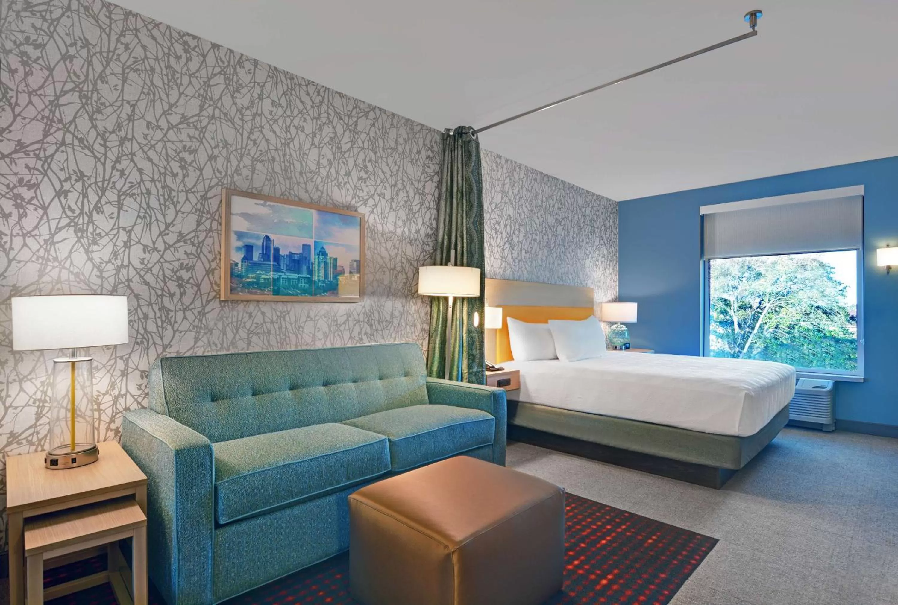 Living room, Bed in Home2 Suites By Hilton Largo, Fl