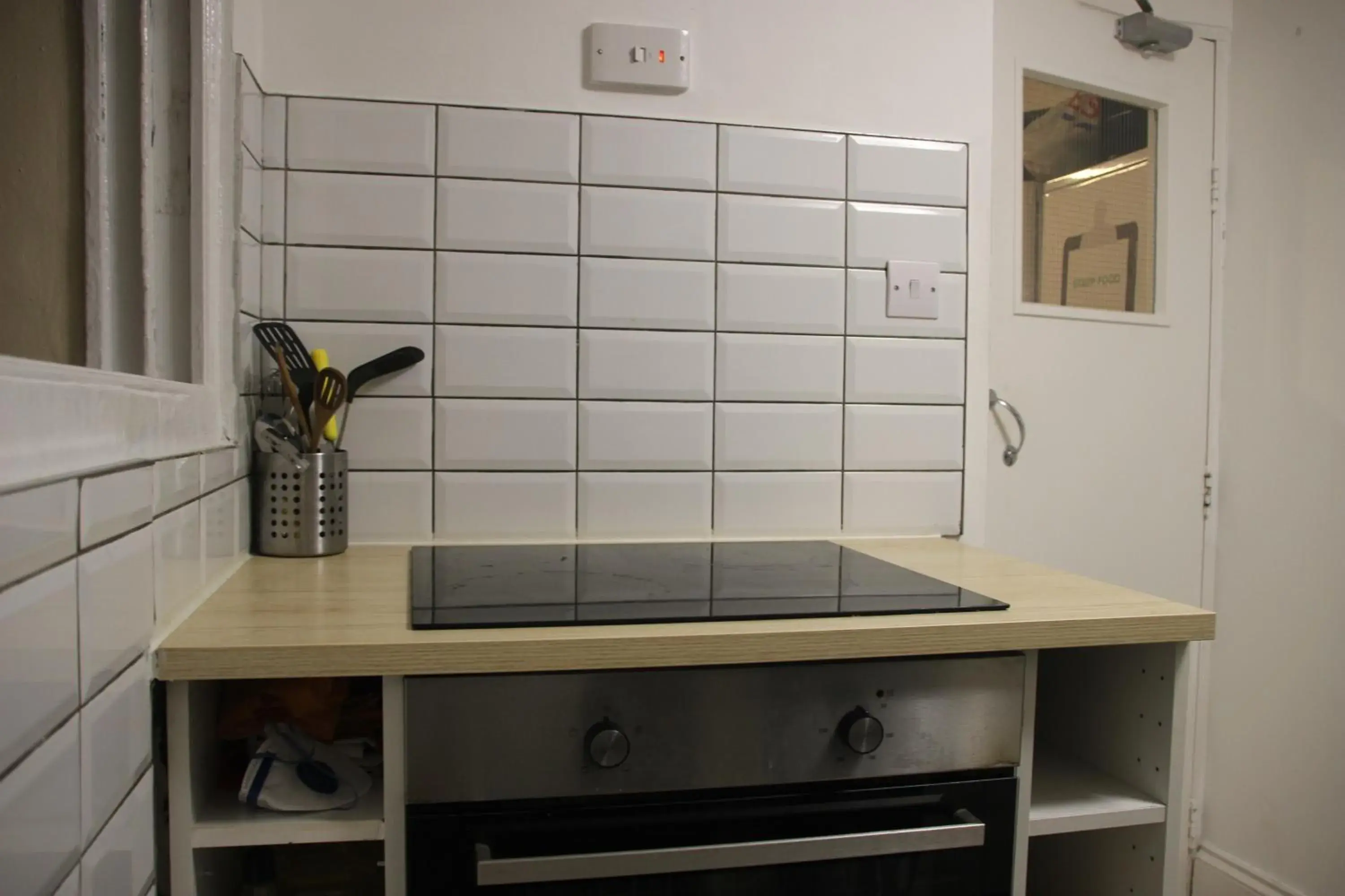 Kitchen or kitchenette, Kitchen/Kitchenette in Hostel One Notting Hill