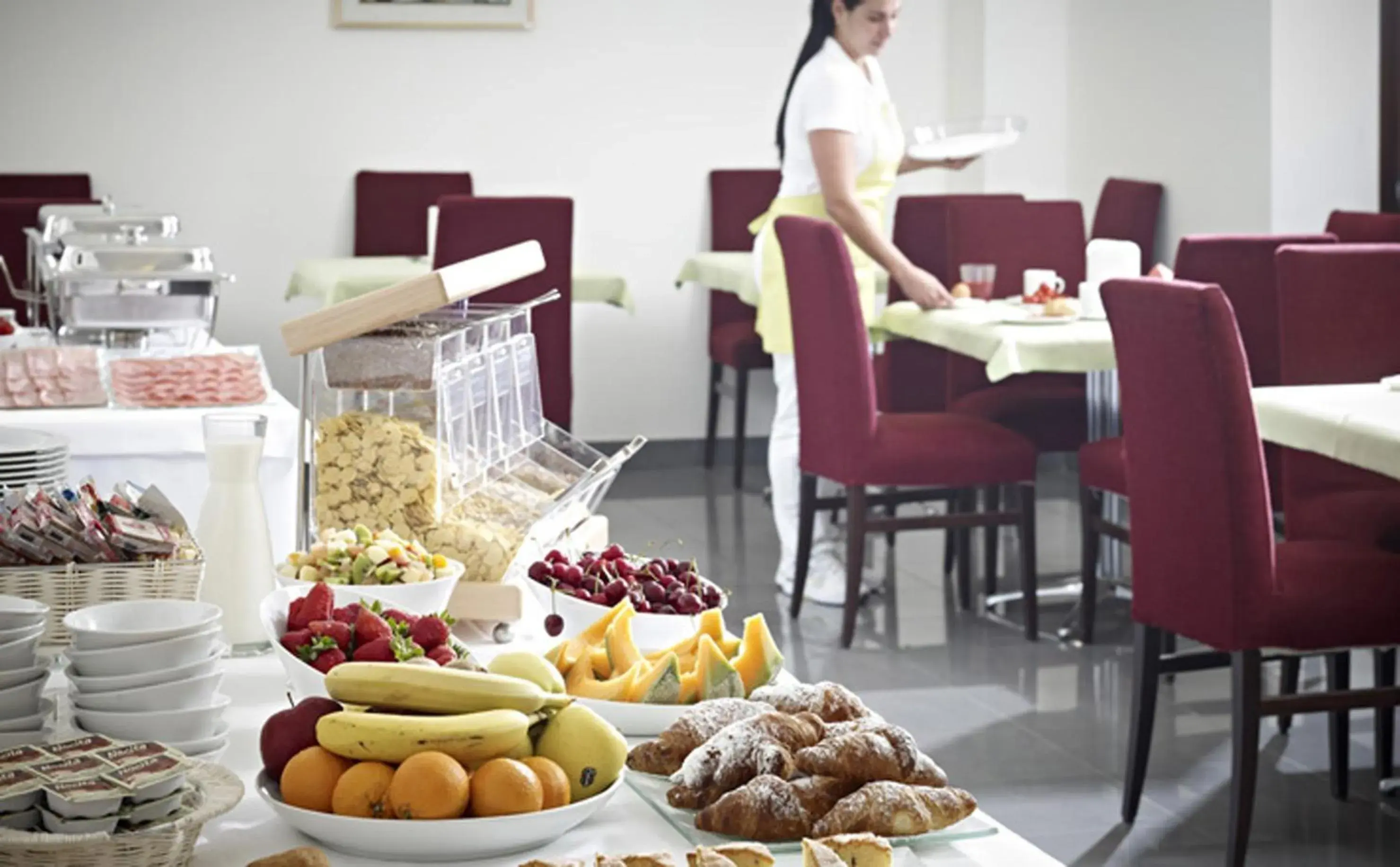 Staff, Food in Hotel Trieste Mare