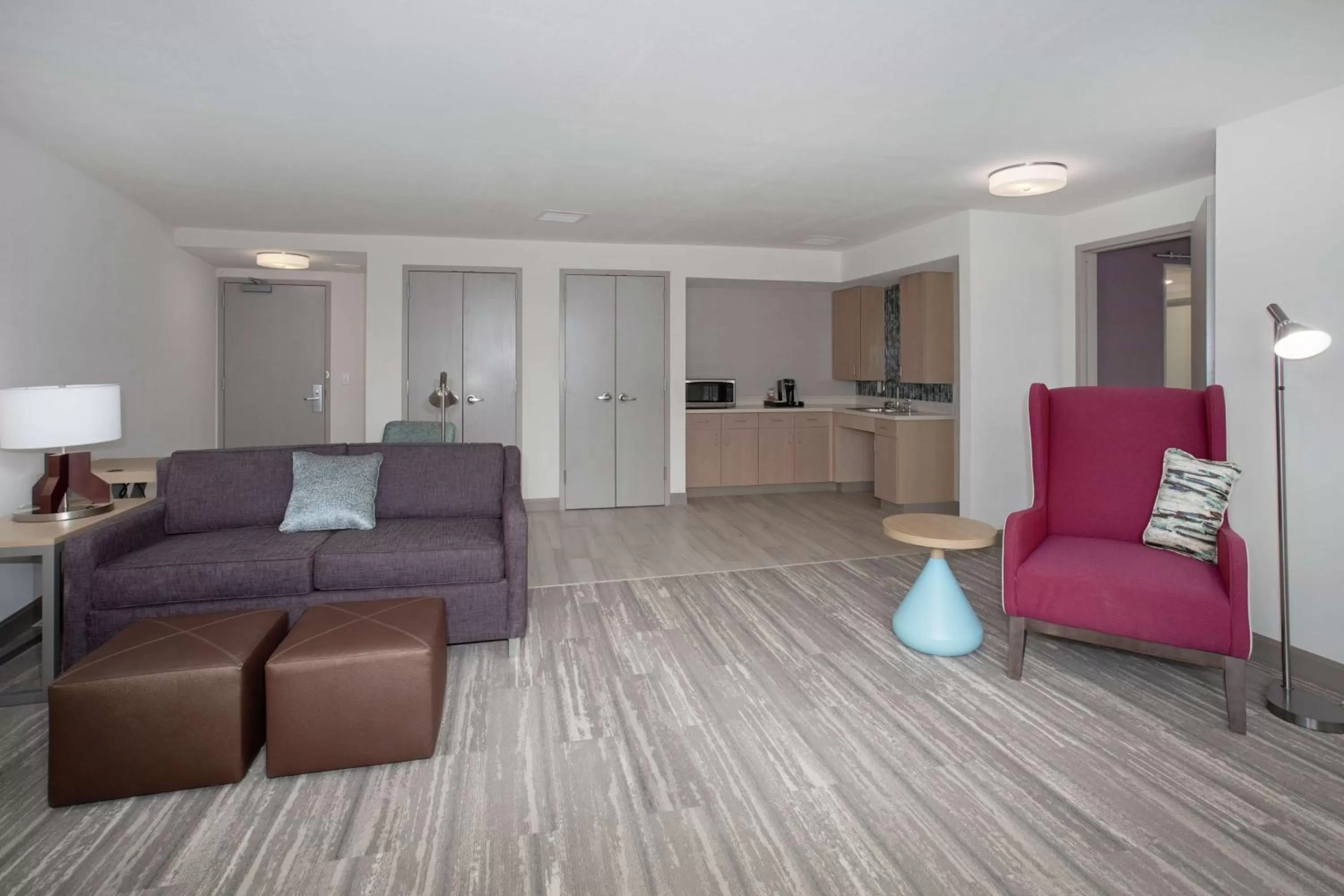 Living room in Hilton Garden Inn Omaha Aksarben Village