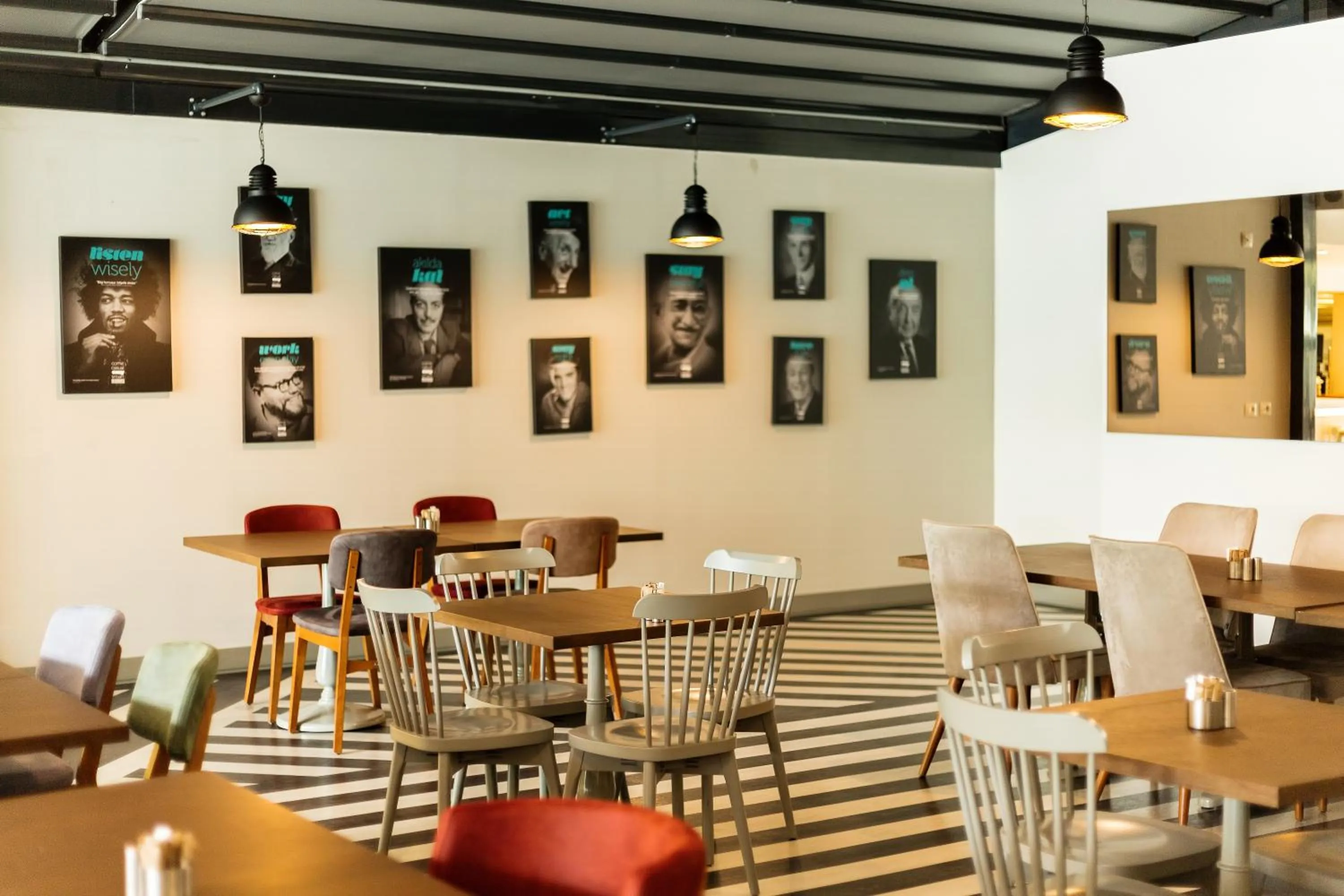 Lounge or bar in Plus Hotel Bostanci Atasehir