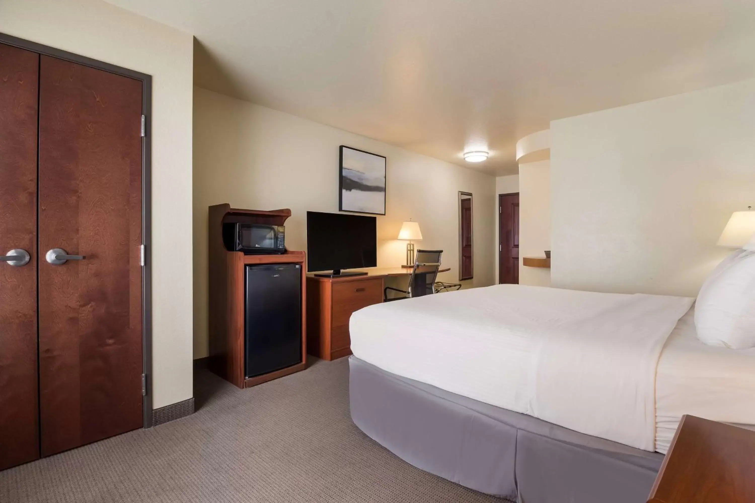 Bedroom, Bed in Best Western Coffeyville Central Business District Inn and Suites