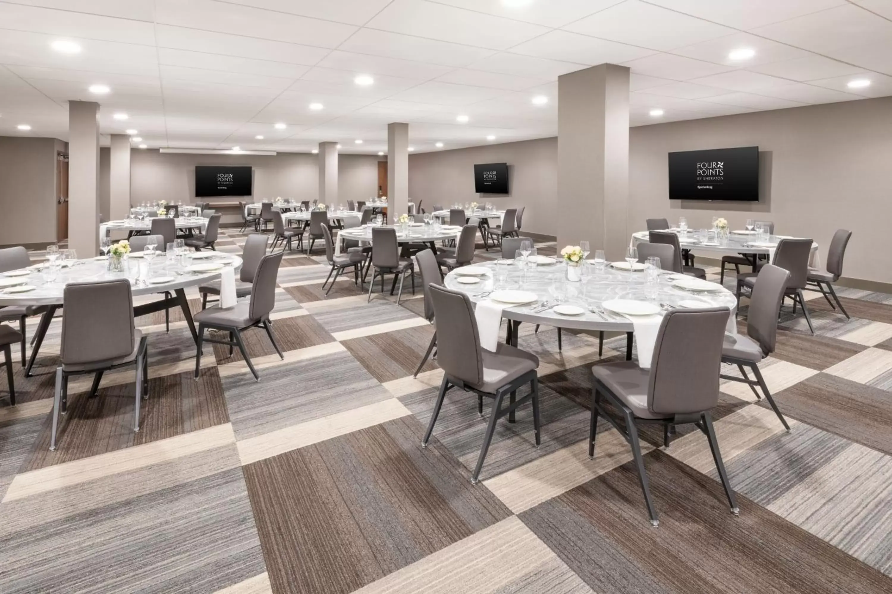 Meeting/conference room, Restaurant/Places to Eat in Four Points by Sheraton Spartanburg