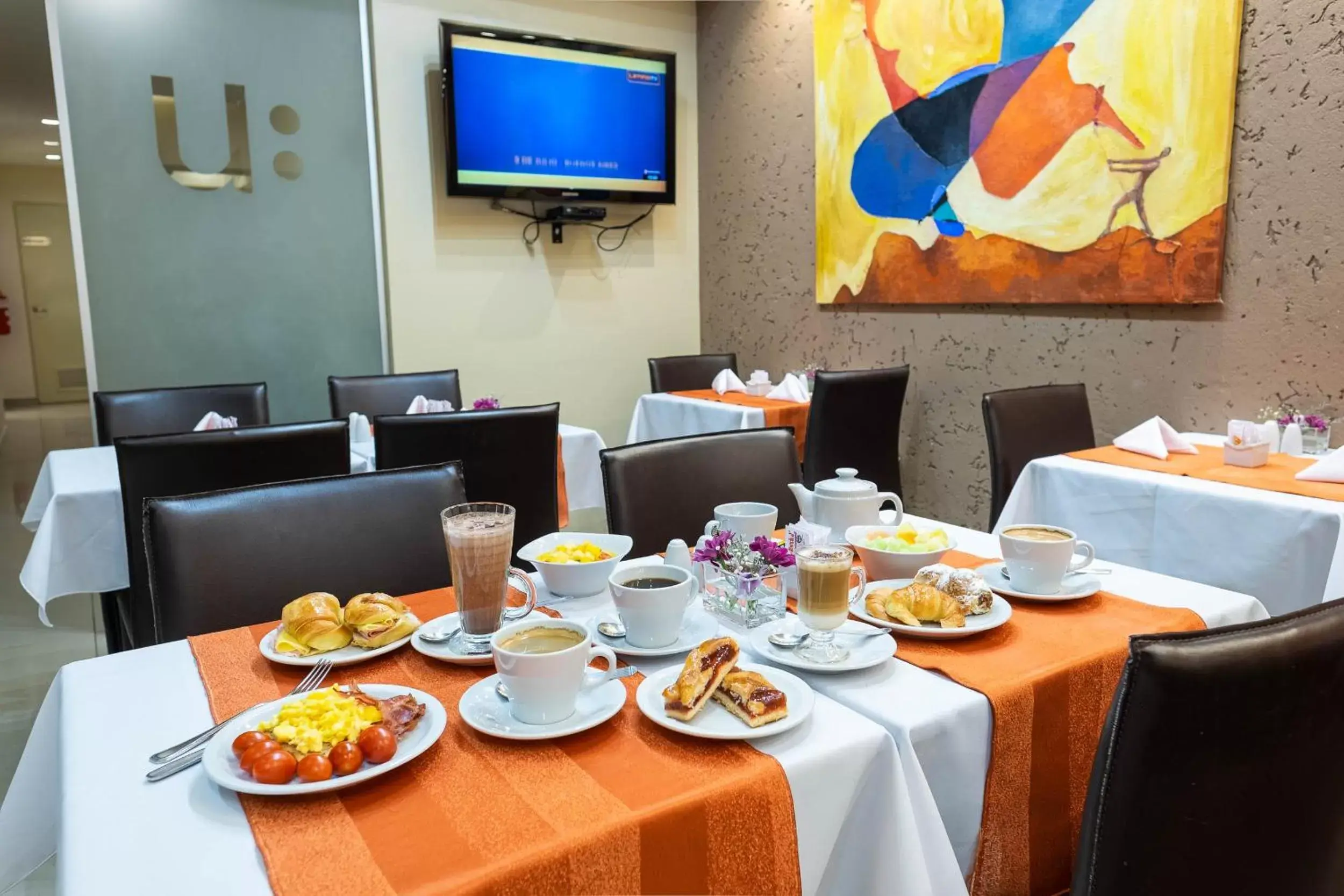 Breakfast, Restaurant/Places to Eat in Urban Suites Recoleta Boutique Hotel