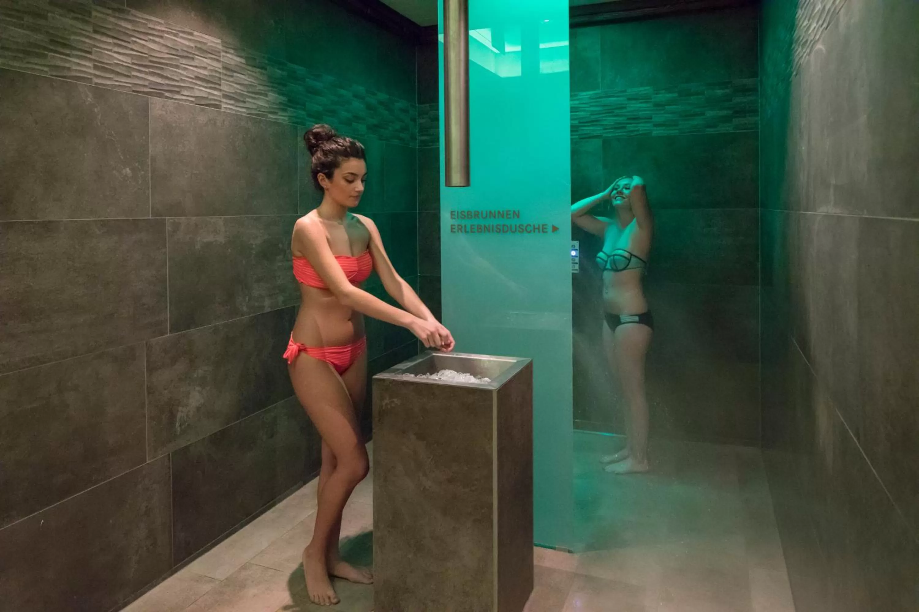 Spa and wellness centre/facilities in Hotel Alex Business & SPA