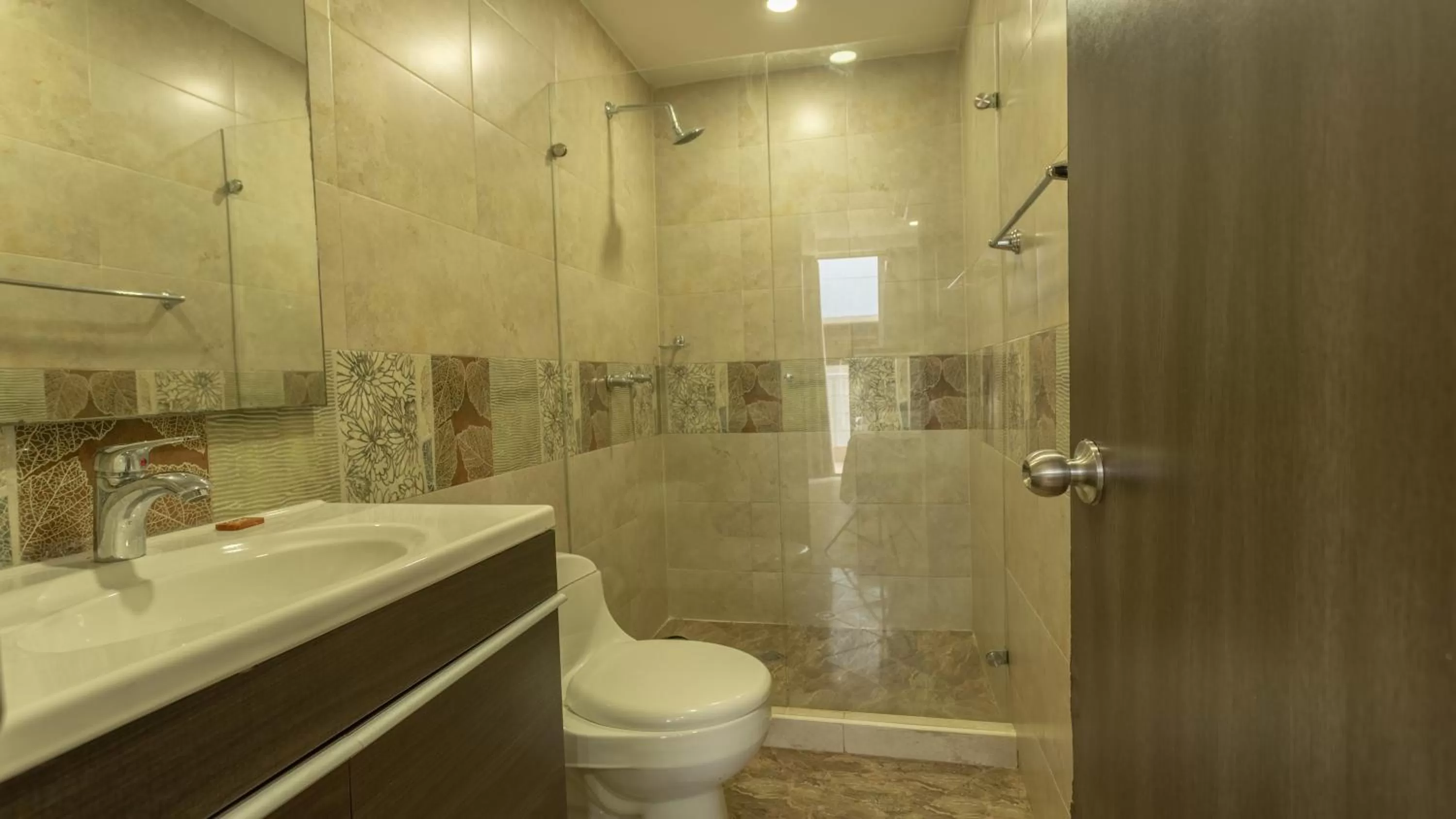 Bathroom in Hollywood Beach Suite