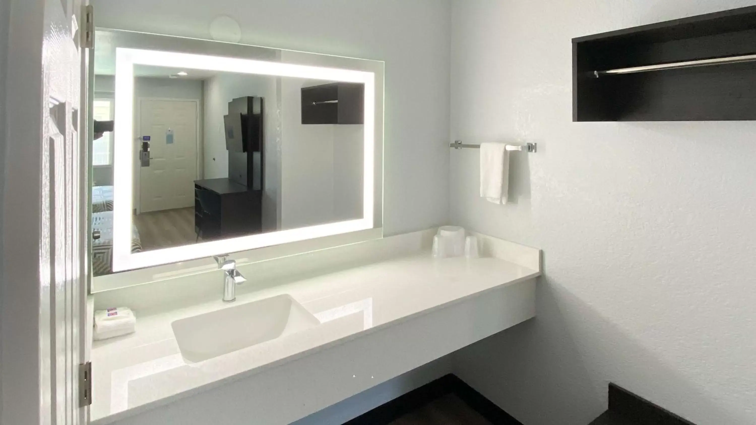 Bathroom in Motel 6-Costa Mesa, CA