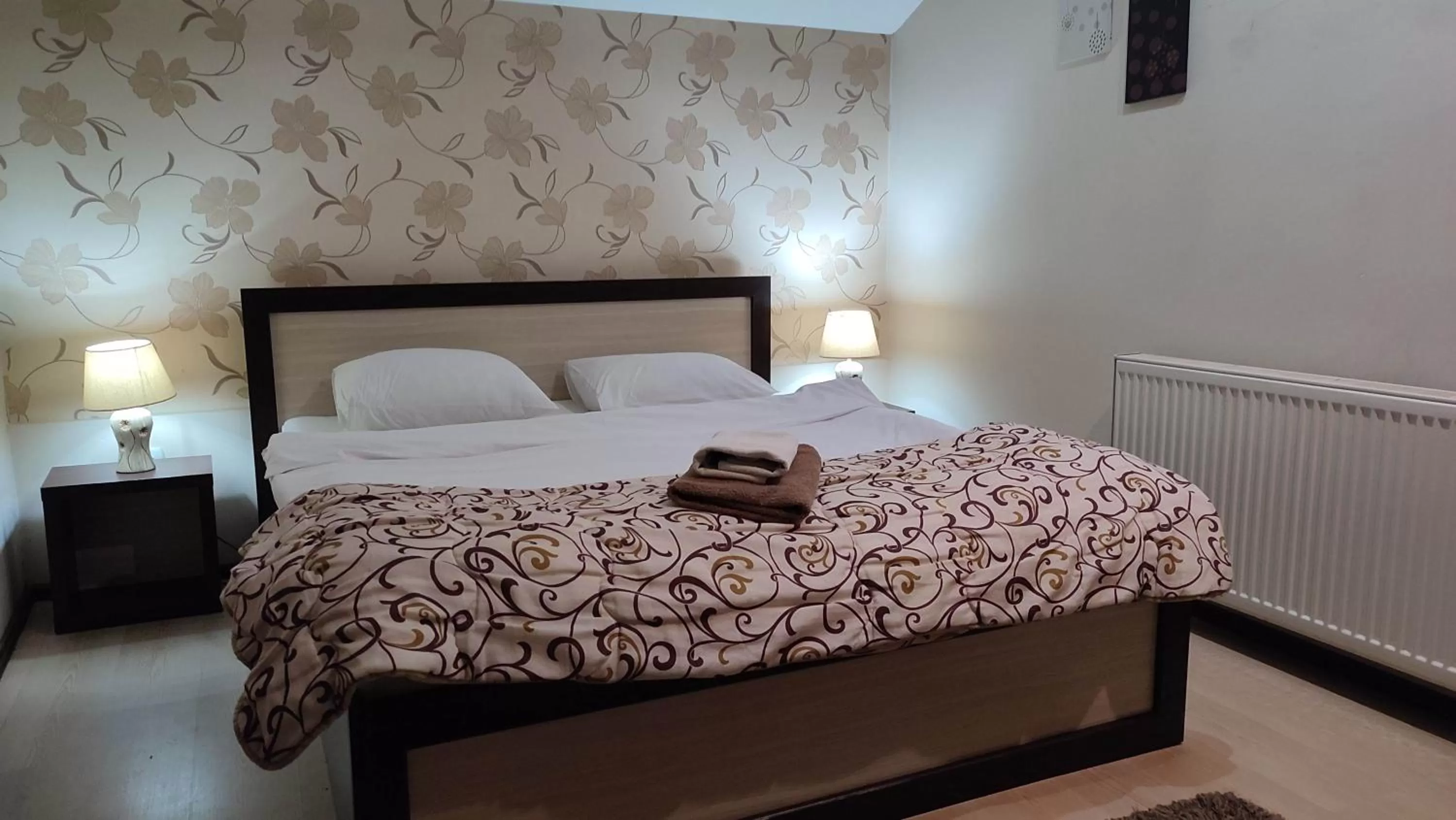 Bed in LIRA EXCELLENT NIS