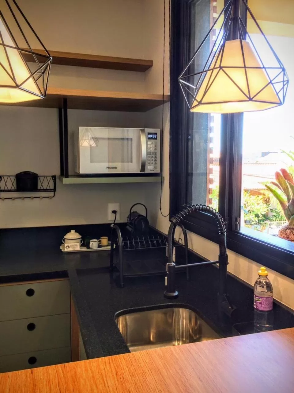 Kitchen or kitchenette in Hospedaria da Lagoa