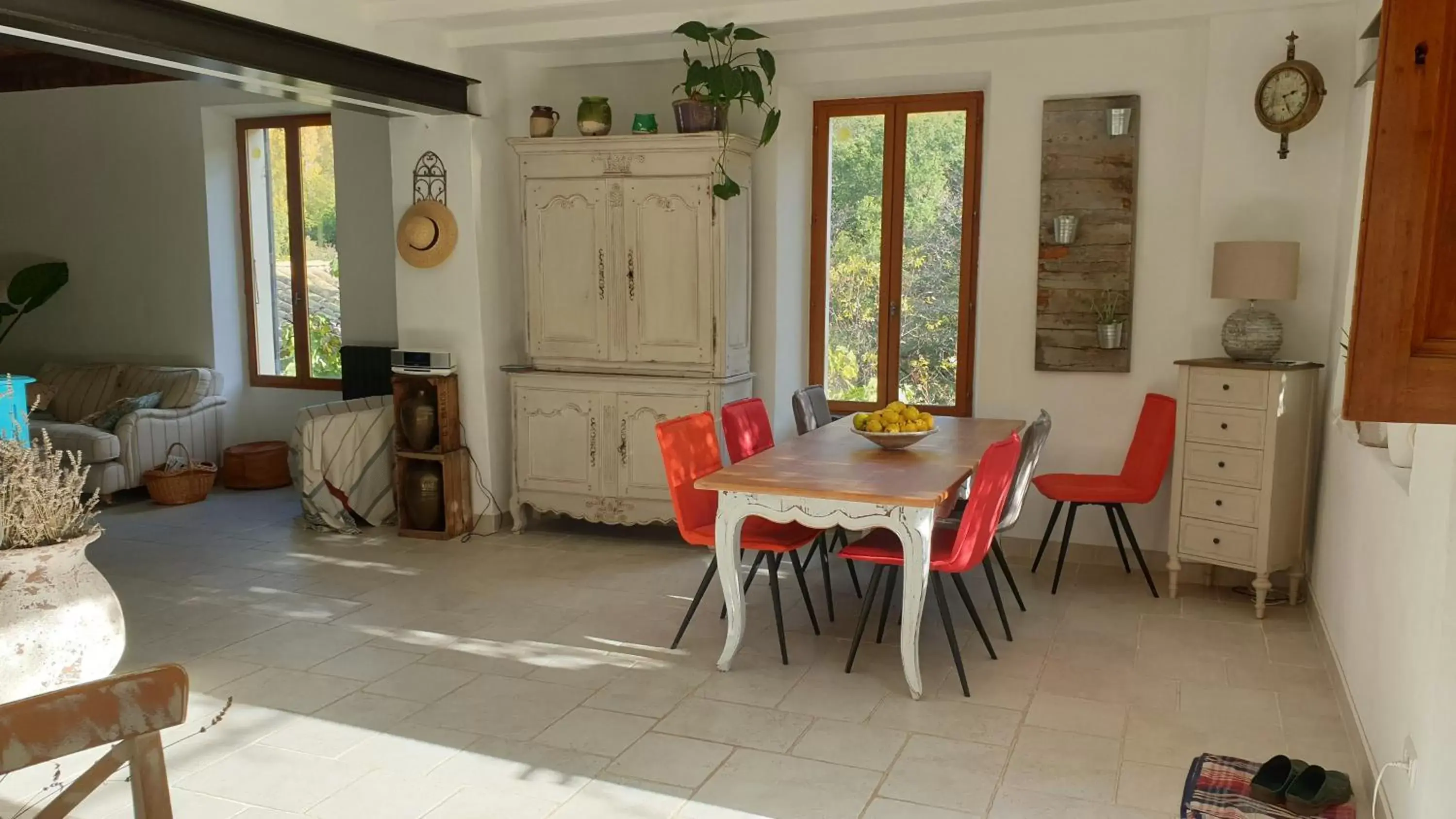 Dining Area in Le Ptit Cottage