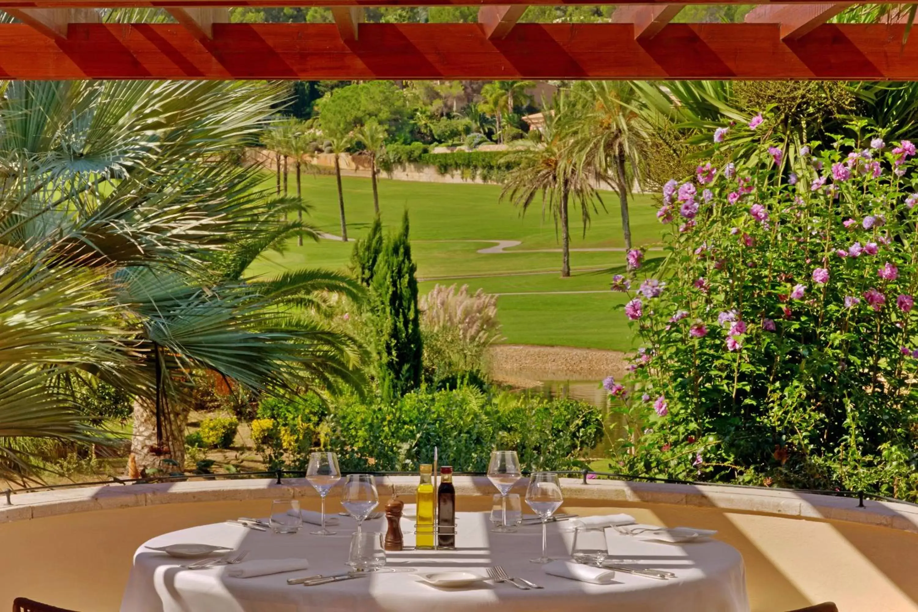 Restaurant/Places to Eat in Sheraton Mallorca Arabella Golf Hotel