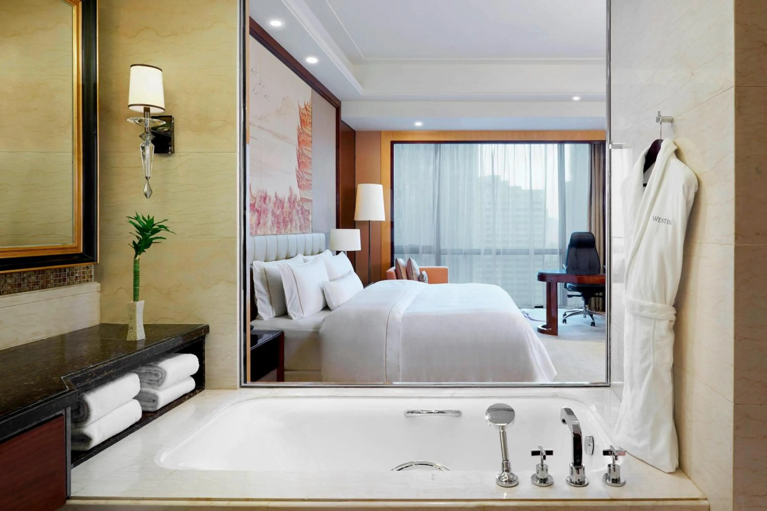 Photo of the whole room, Bed in The Westin Wuhan Wuchang