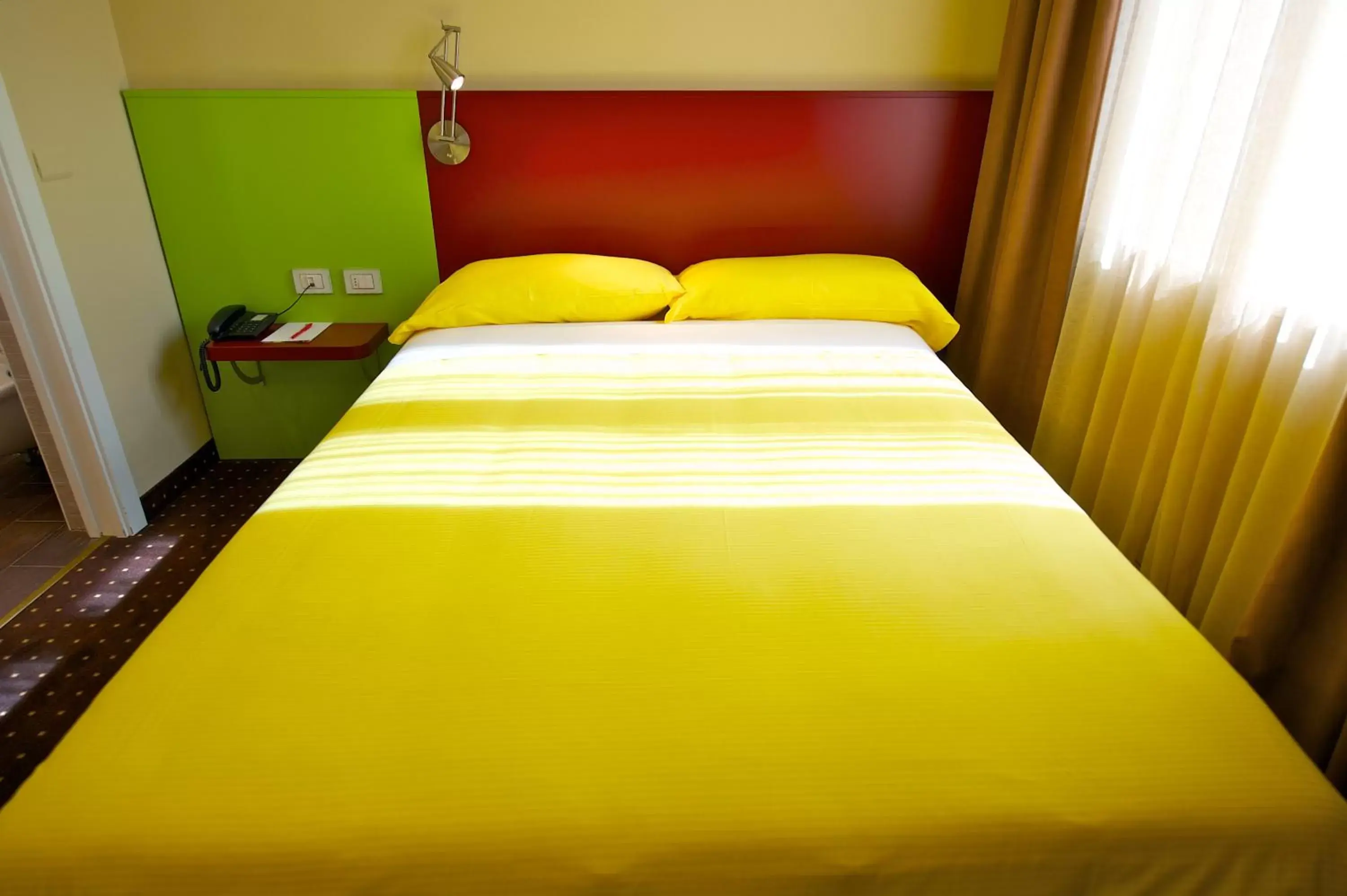 Bedroom, Bed in Ibis Styles Parma Toscanini