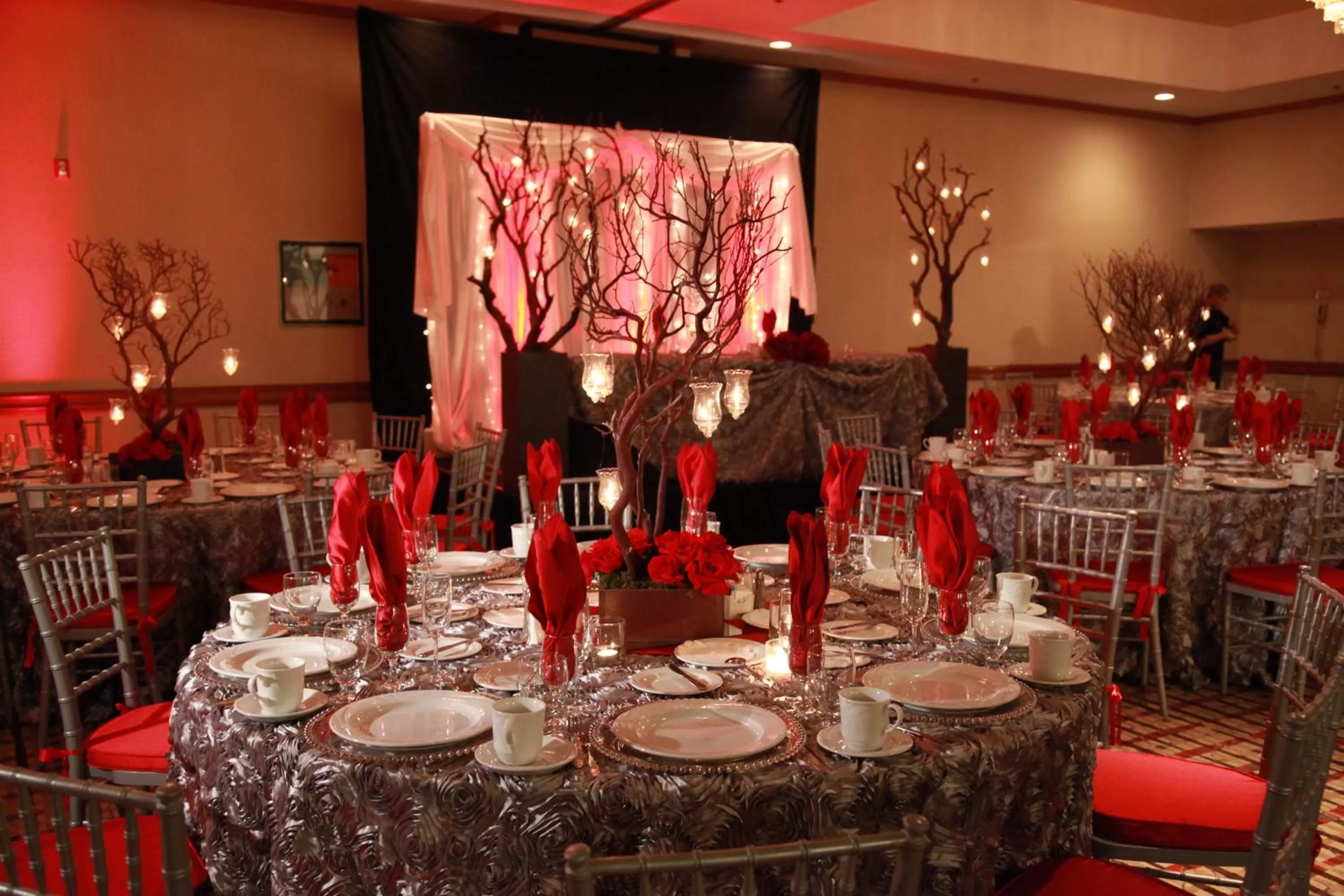 Meeting/conference room in Ontario Airport Hotel & Conference Center