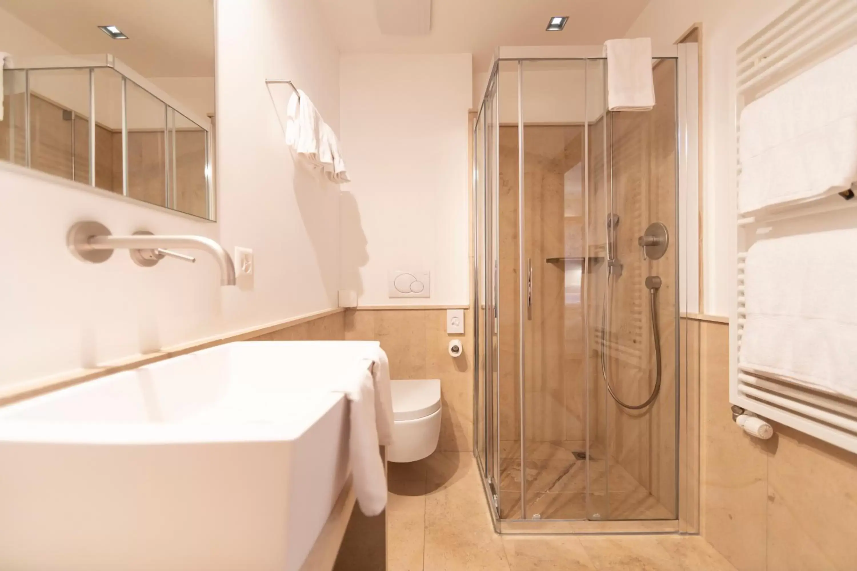 Bathroom in Hotel Müller - mountain lodge