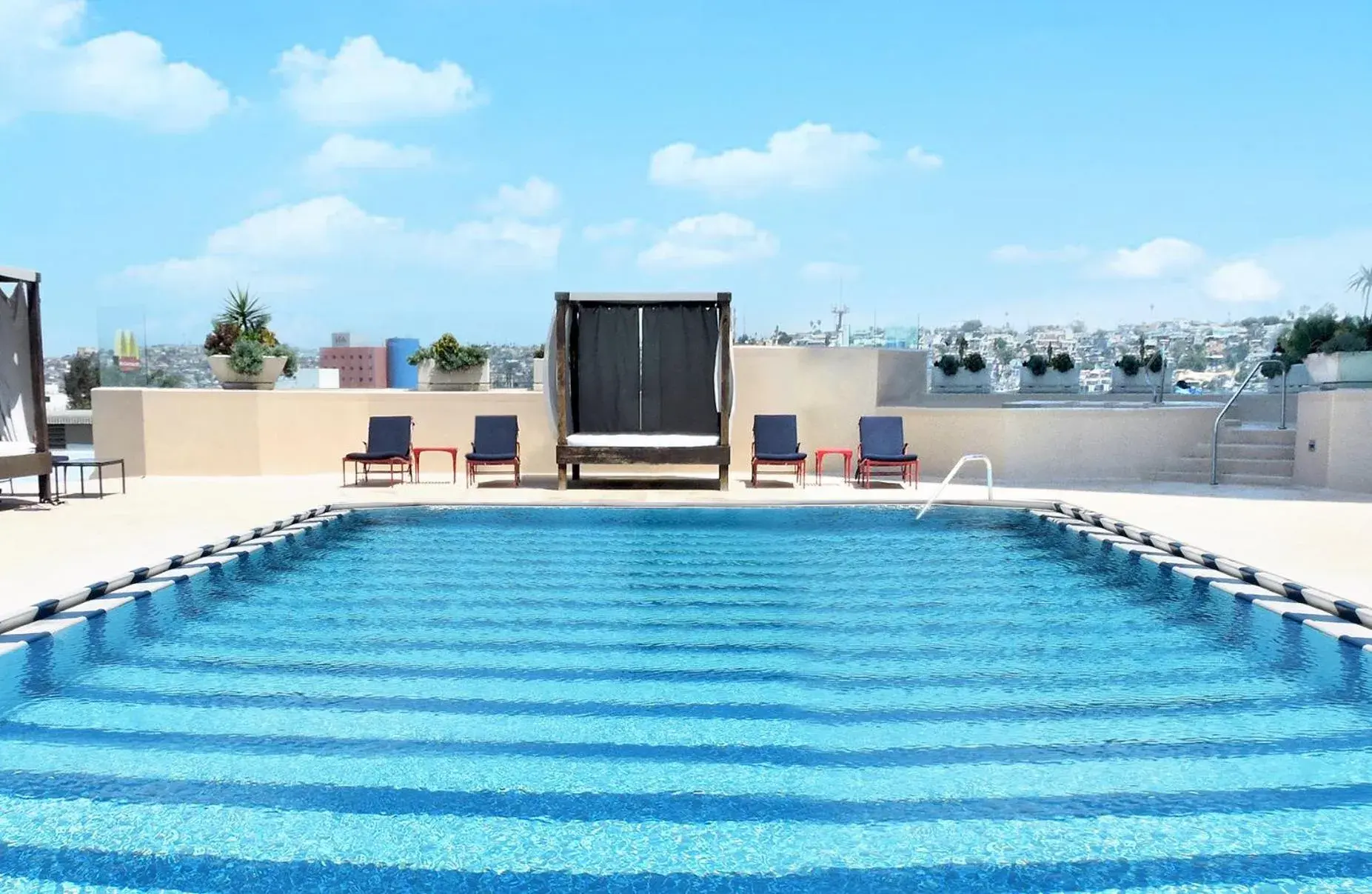 Swimming Pool in Grand Hotel Tijuana