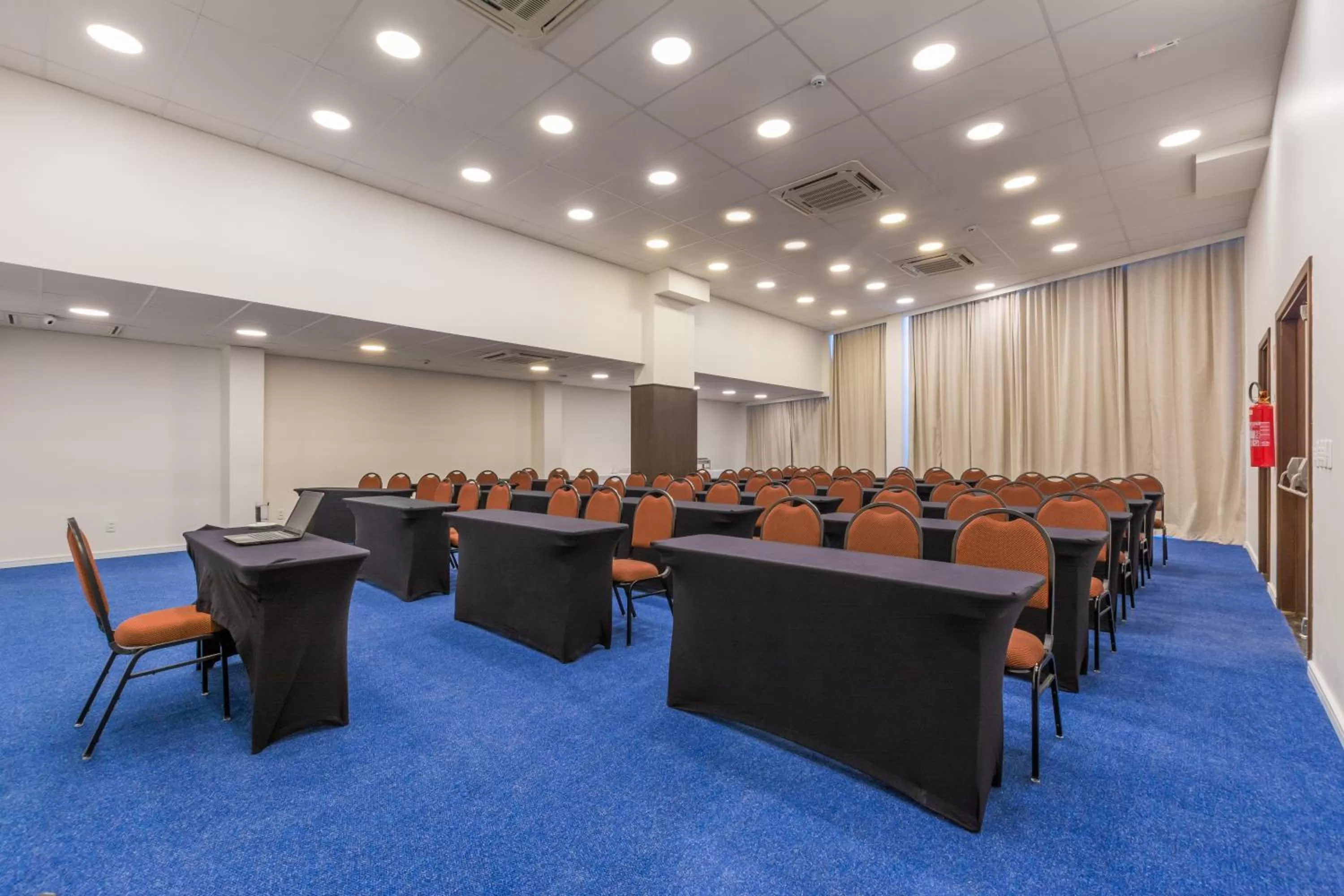 Business facilities in Bristol Guararapes Fortaleza Centro de Eventos