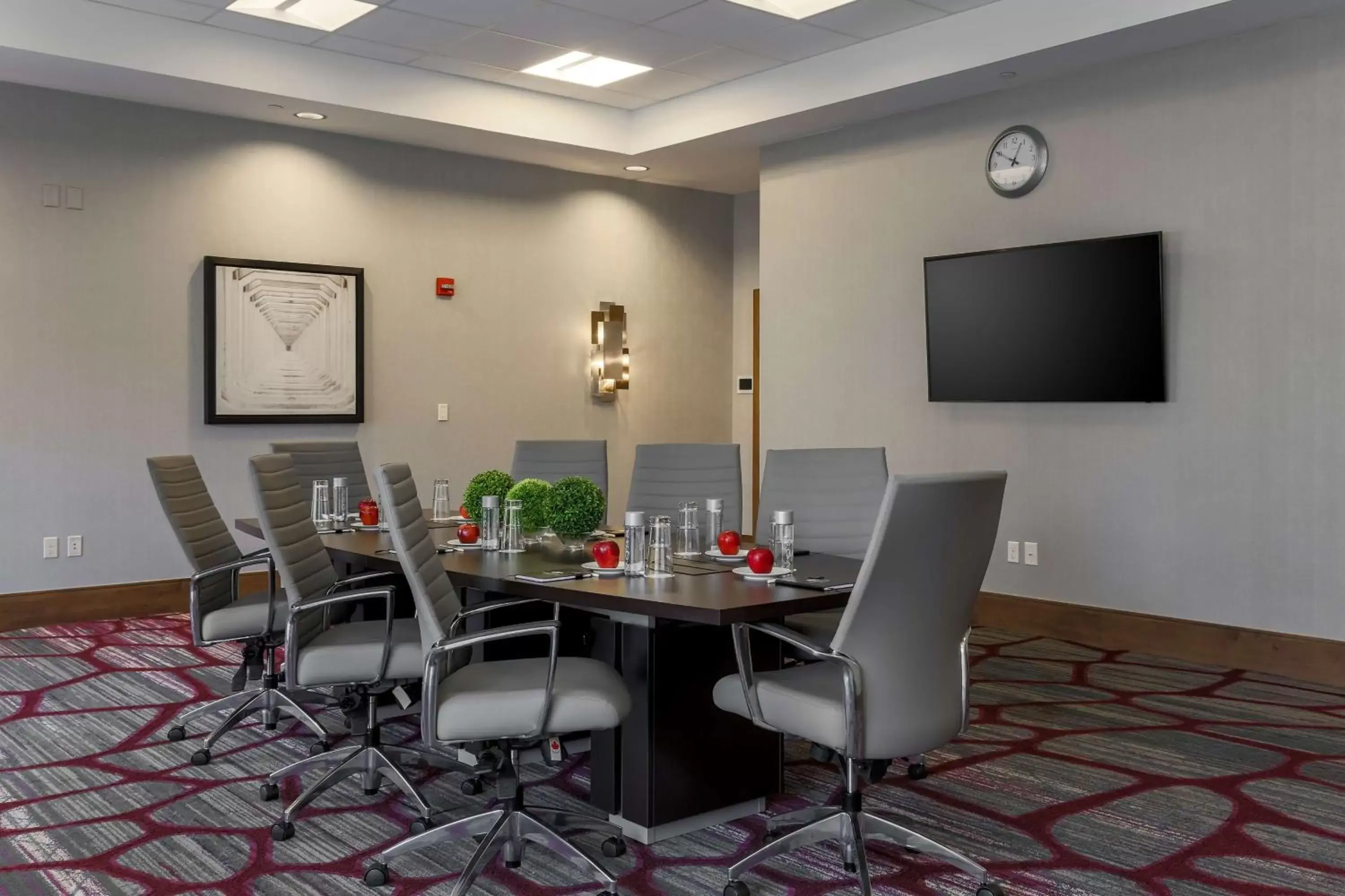 Meeting/conference room in DoubleTree by Hilton Evansville