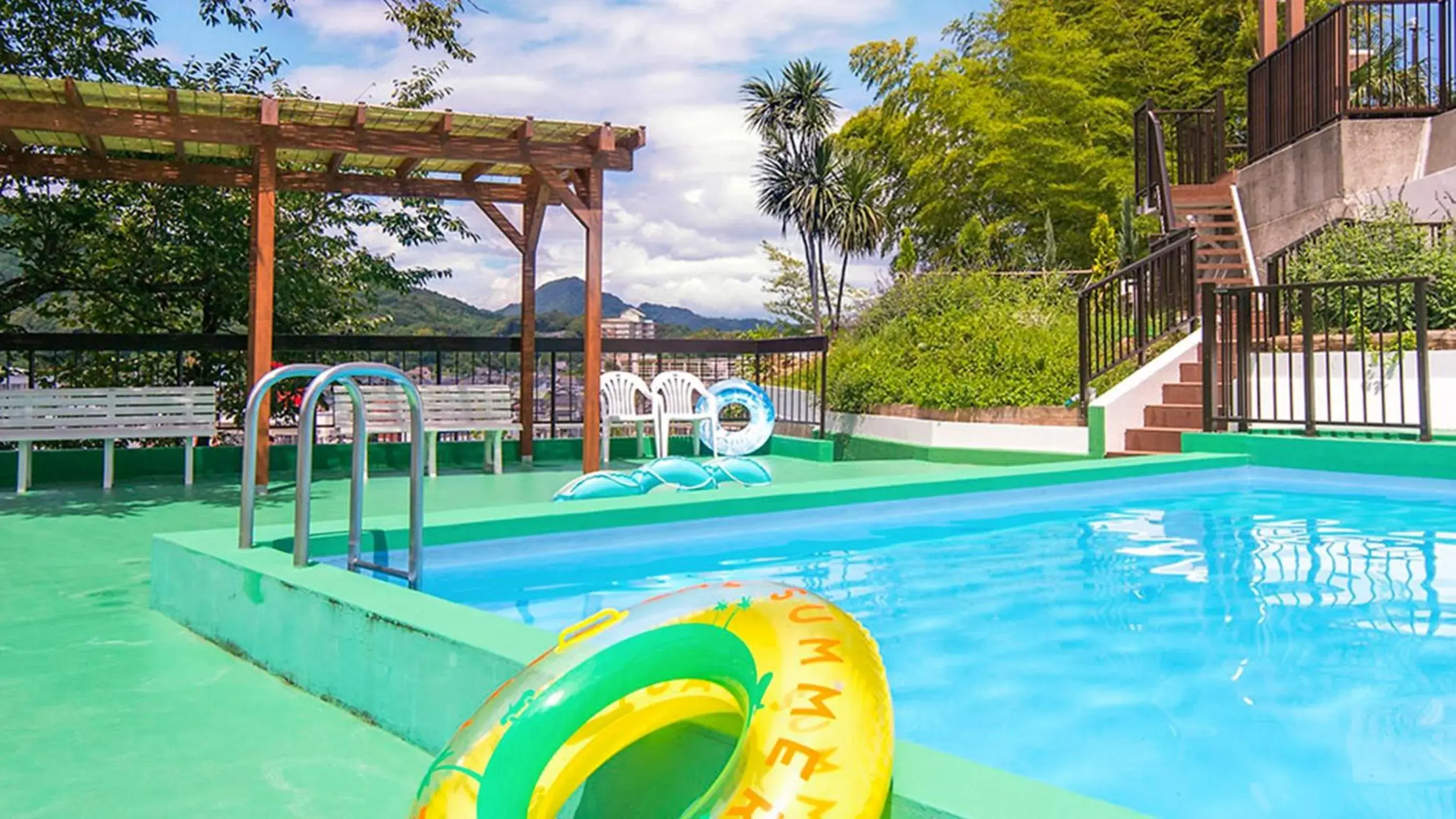 Swimming Pool in New Hakkeien